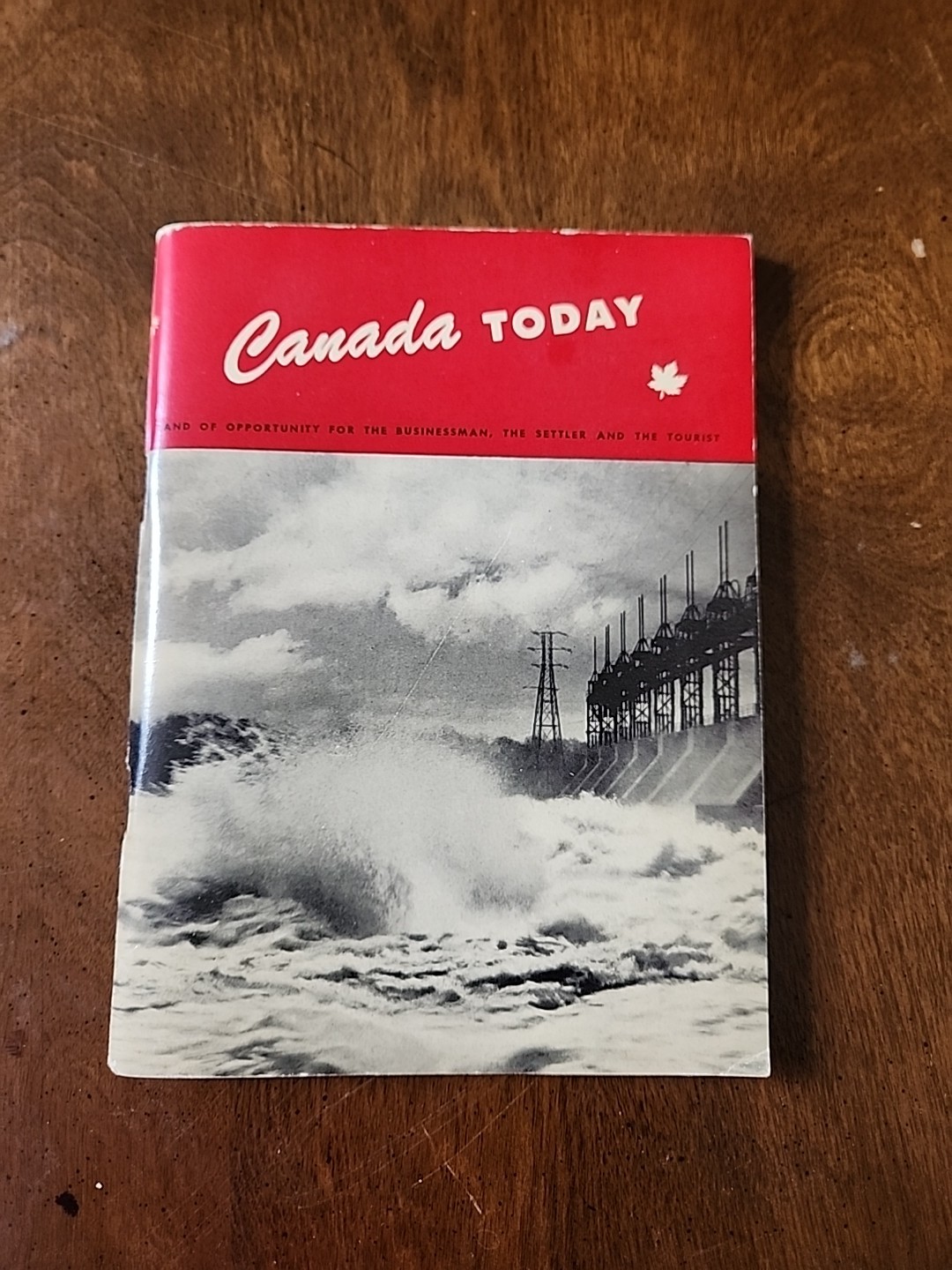 Canada Today 1949 Bank of Montreal — 100?Page Economic Survey w/ Map — Postwar C
