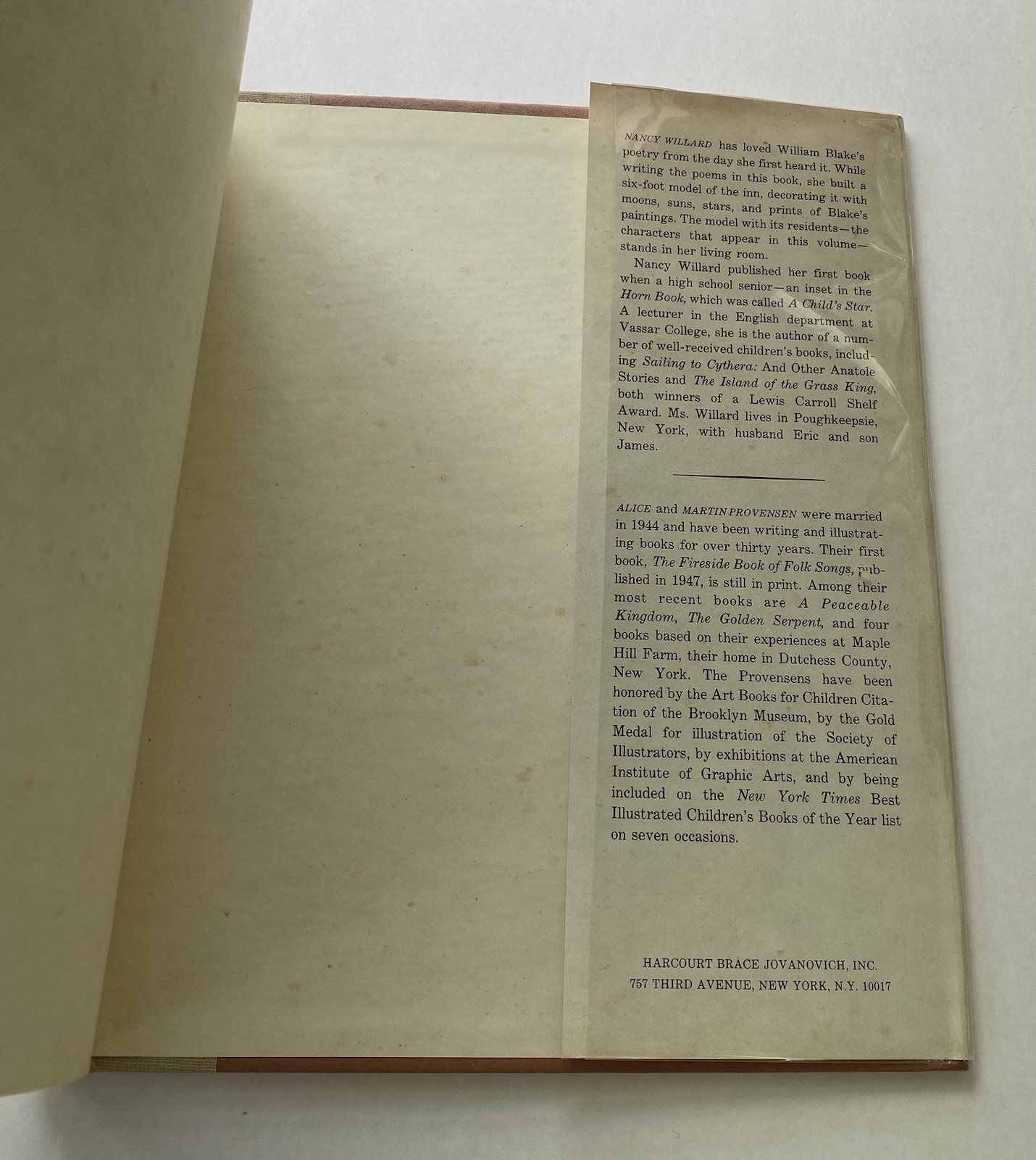 A Visit to William Blake’s Inn ~ Nancy Willard, Provensens First Edition Newbery
