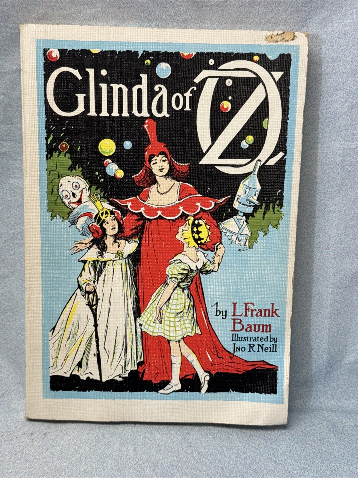 Glinda of Oz (The White Series #14) by L. Frank Baum Paperback