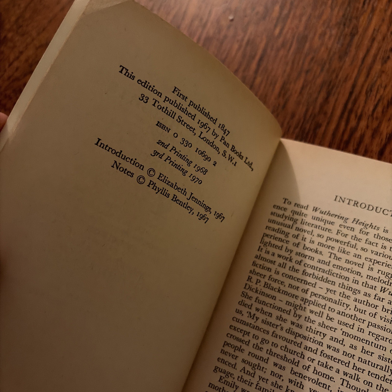 Wuthering Heights Emily Brontë 1970 Pan Bestsellers of Literature X690 GOOD