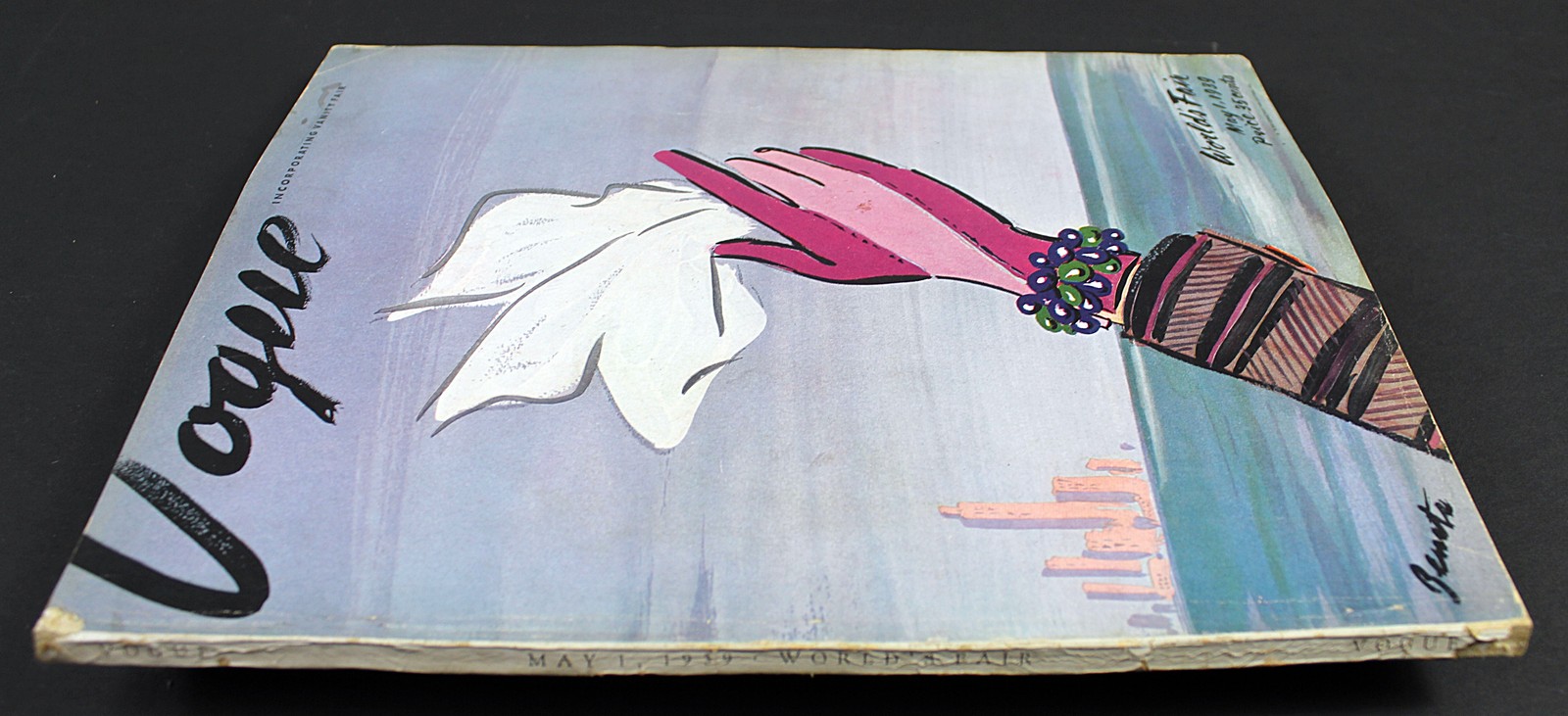 Vogue Magazine May 1 1939 World’s Fair Illustrated Fashion Ads