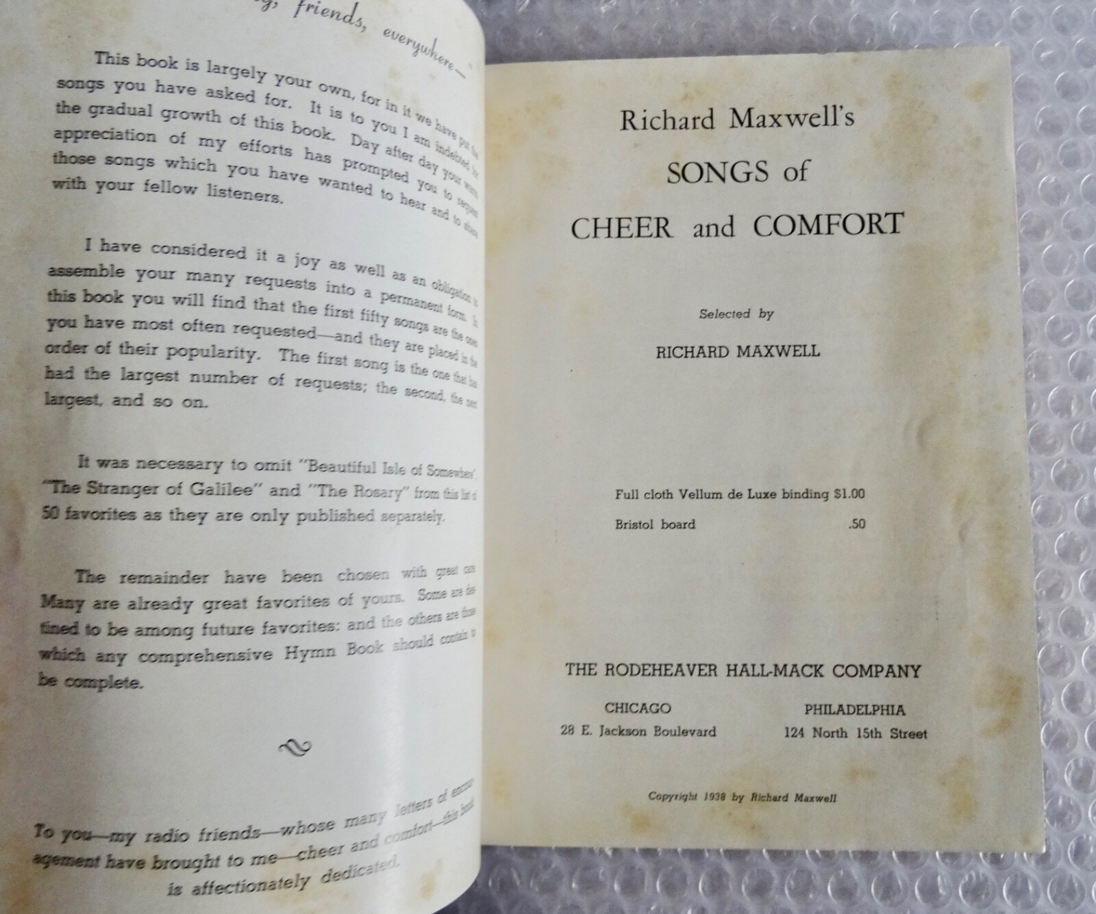 rICHARD MAXWELL’S SONGS OF CHEER COMFORT BOOK HERITAGE PRESS PHOTO LOT neocurio