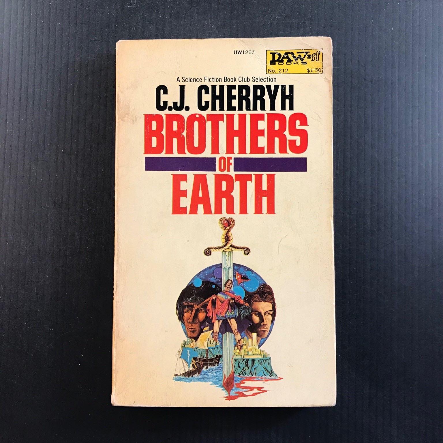 Brothers of Earth C.J. Cherryh 1st Printing 1976 DAW Books Sci-Fi Fantasy