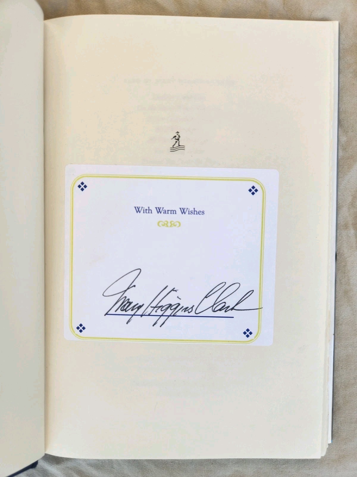 George Washington Lot 4 Signed By Mary Higgins Clark Very Good