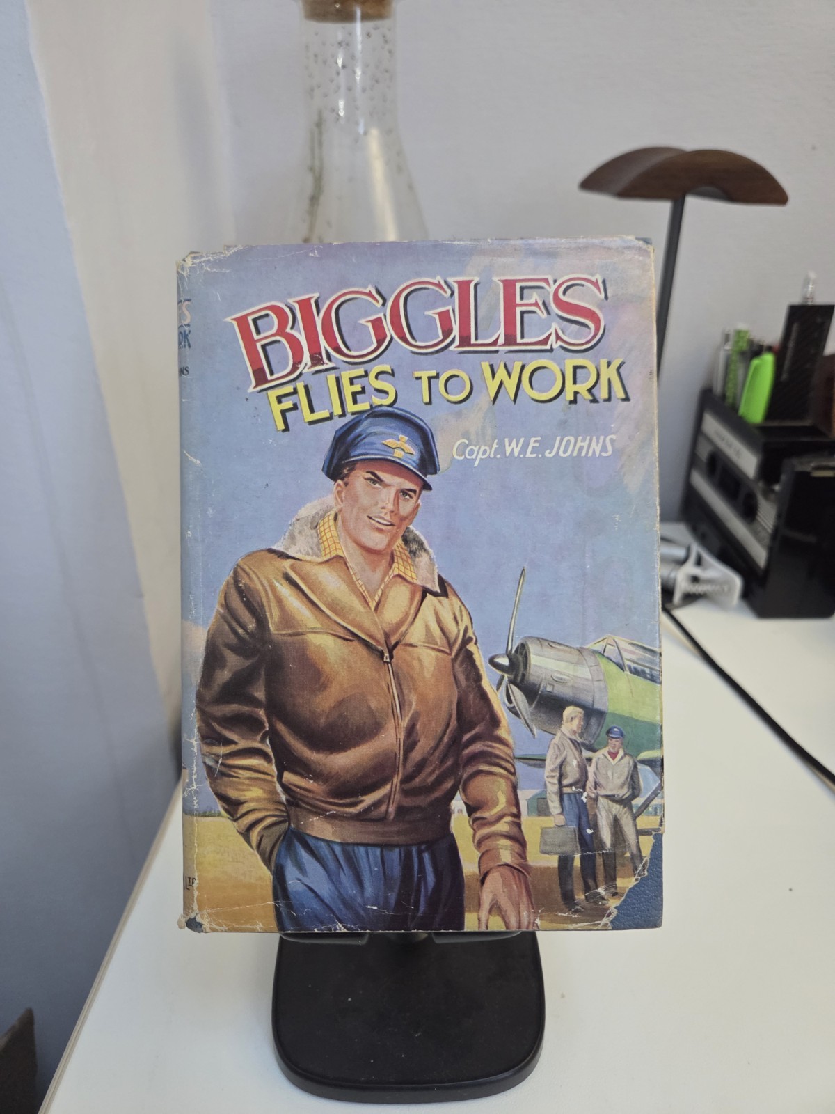 Biggles Flies To Work By Capt. W E Johns 1963 Dean & Son Fine With D/J Hardback