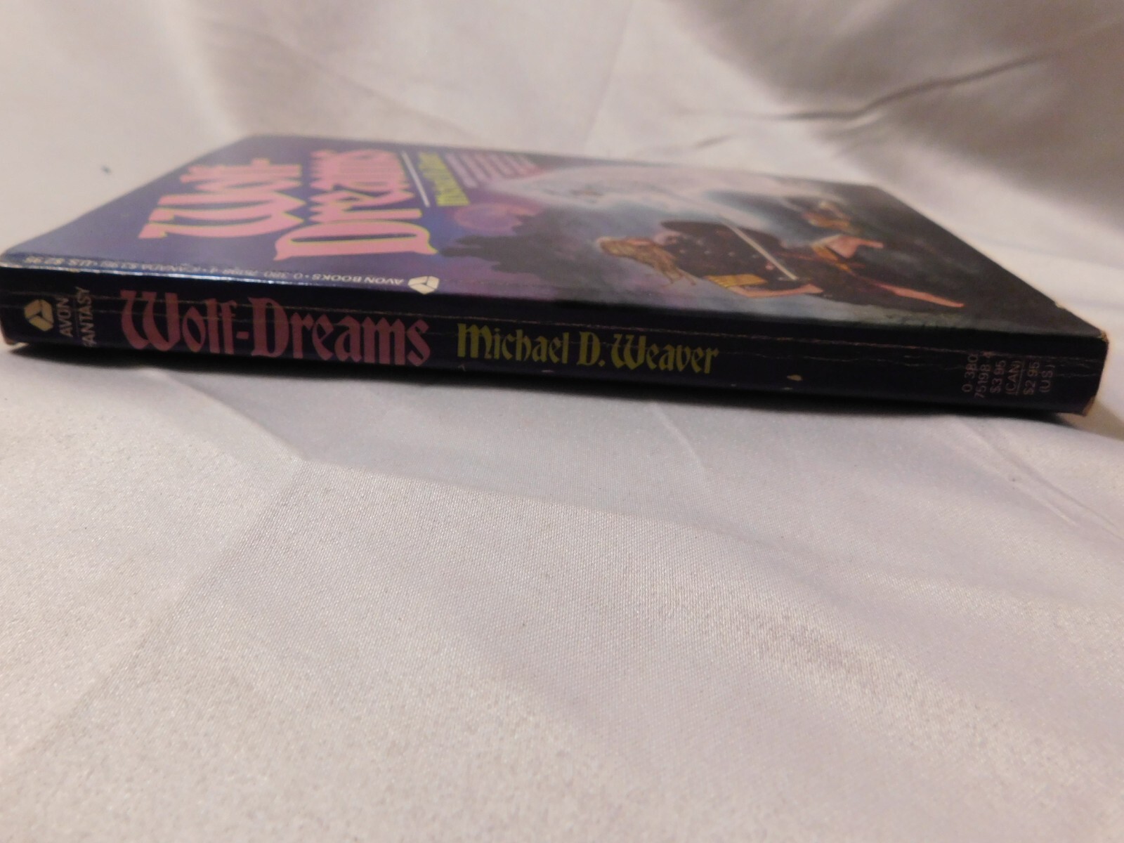 Wolf-Dreams by Michael D Weaver First Avon Printing 1987 Paperback Book