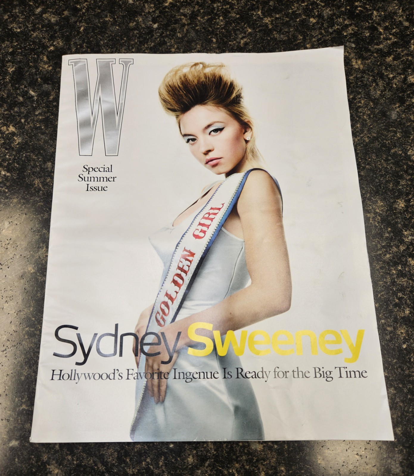 W MAGAZINE-SPRING/SUMMER 2025-SPECIAL SUMMER ISSUE-SYDNEY SWEENEY-Brand New