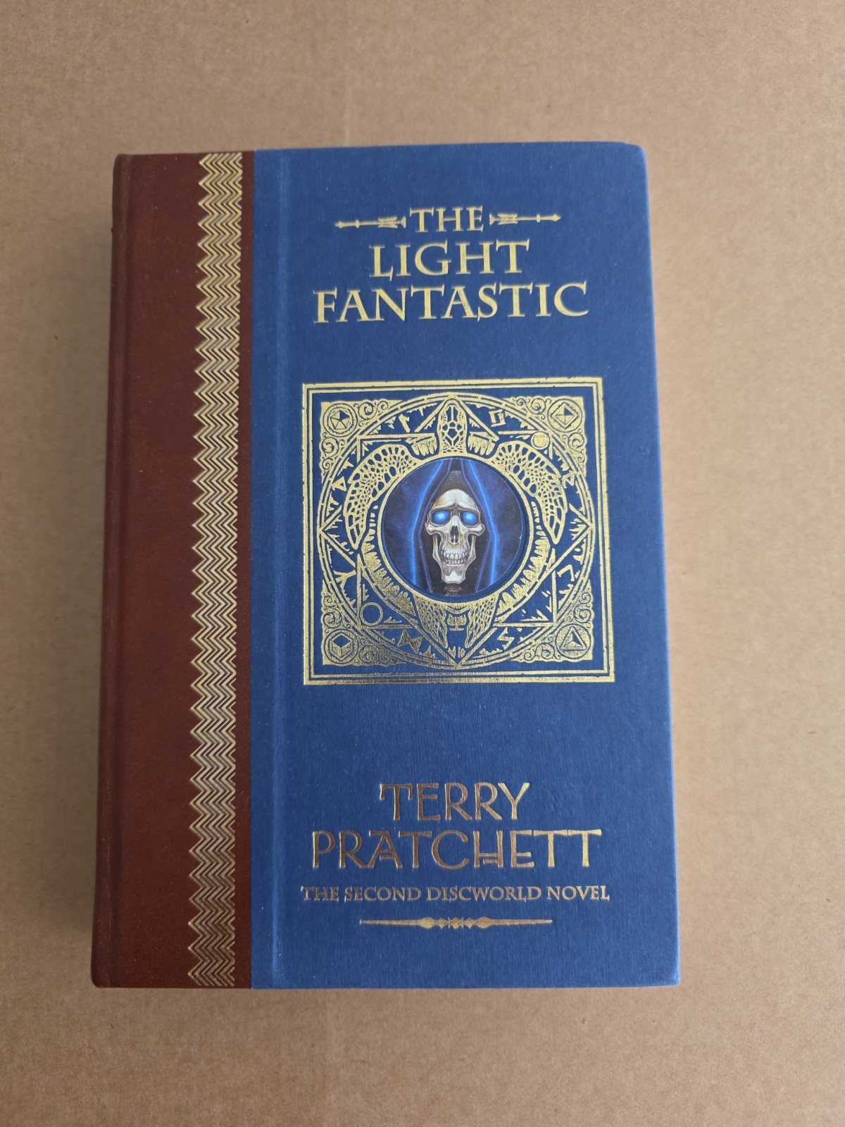 2001 Unseen Library Terry Pratchett The Light Fantastic