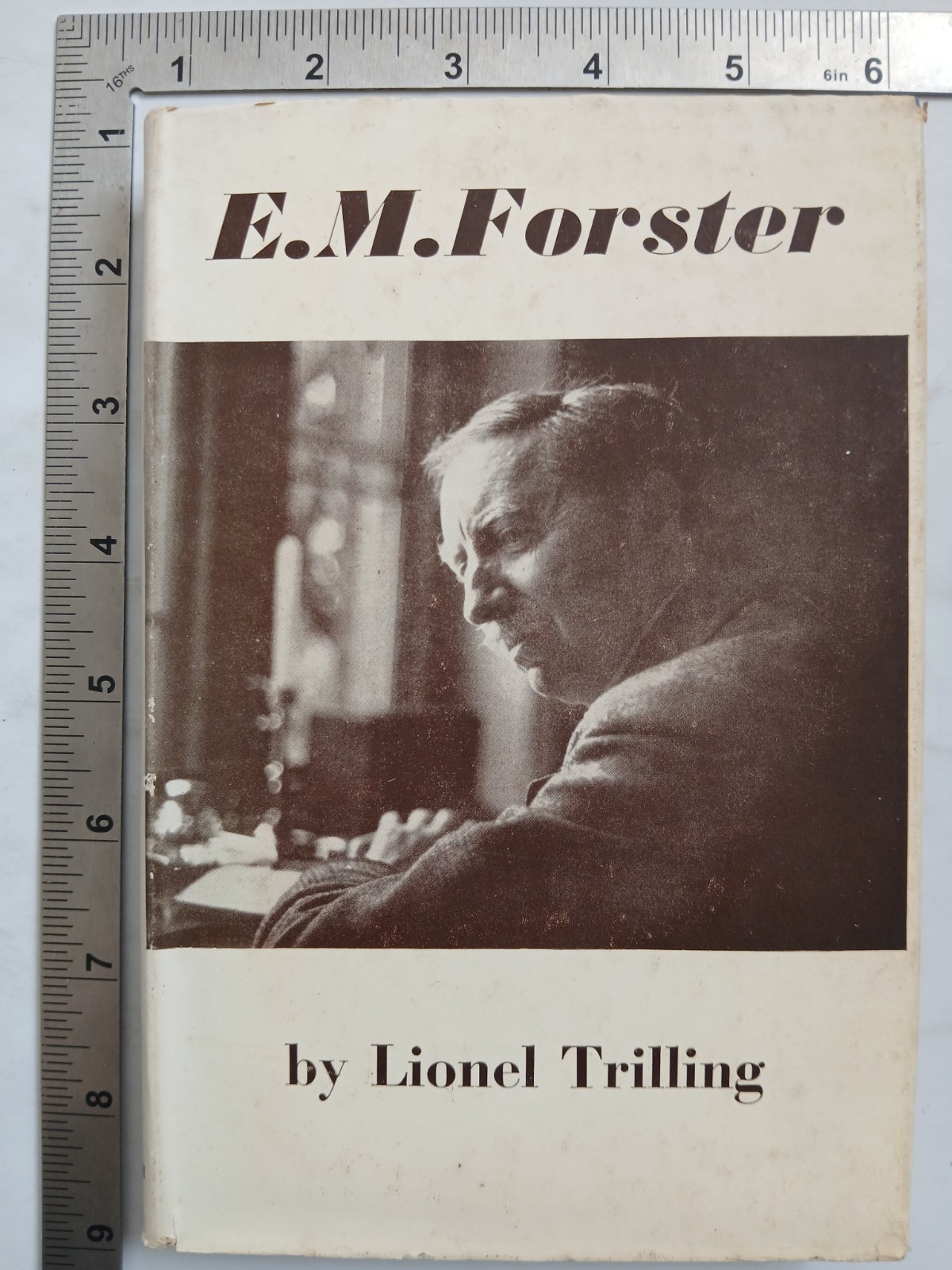 E M Forster By Lionel Trilling 1959 Hardback The Hogarth Press