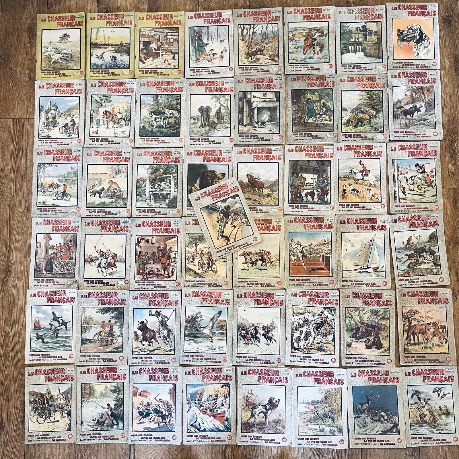 49 x Le Chasseur Français Magazines 1938-1951 WW2 French Hunting Sporting Bundle