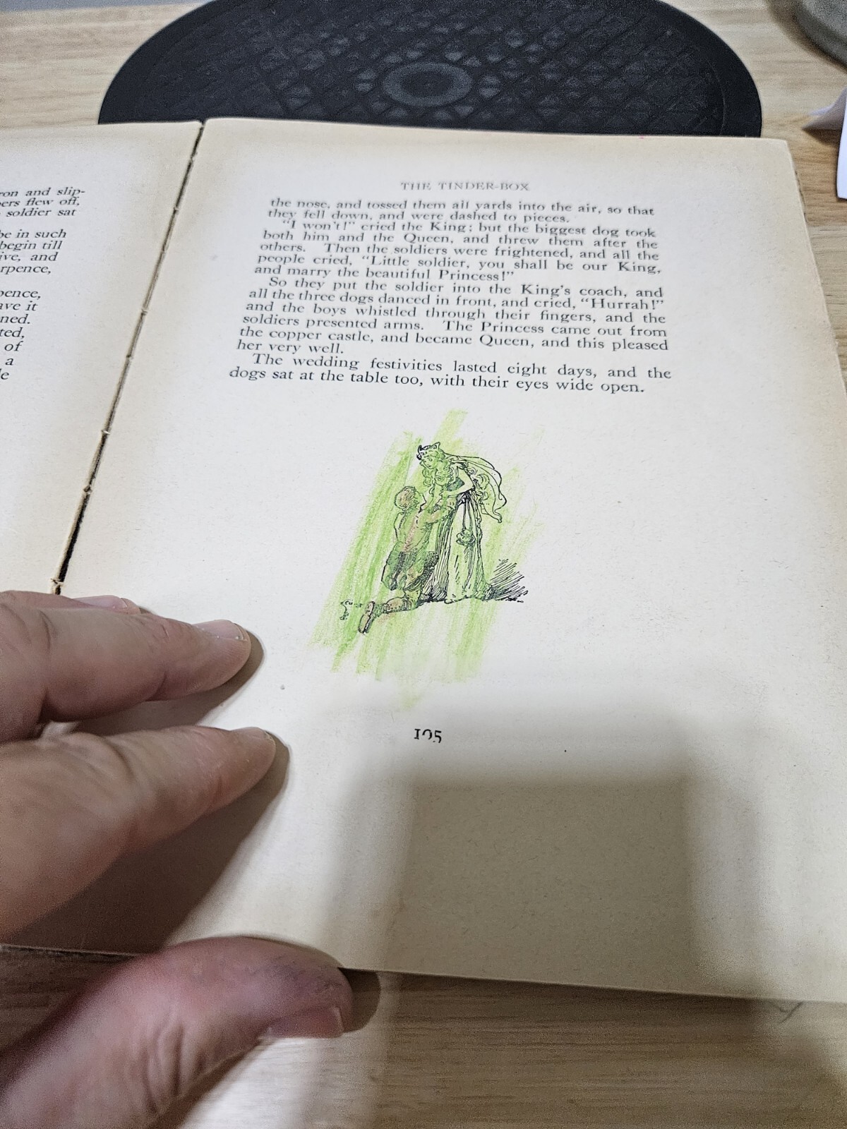 Anderson’s Fairy Tales 1929 Hardcover Book WITH MARKS AS SEEN FLAW BIND