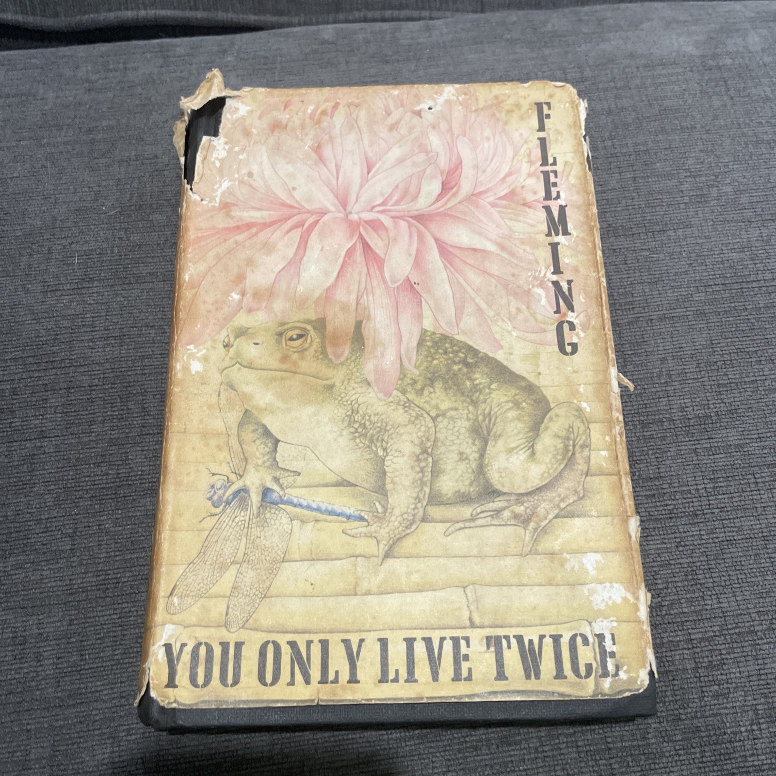 1964 Ian Fleming James Bond You Only Live Twice Jonathan Cape Vintage Book