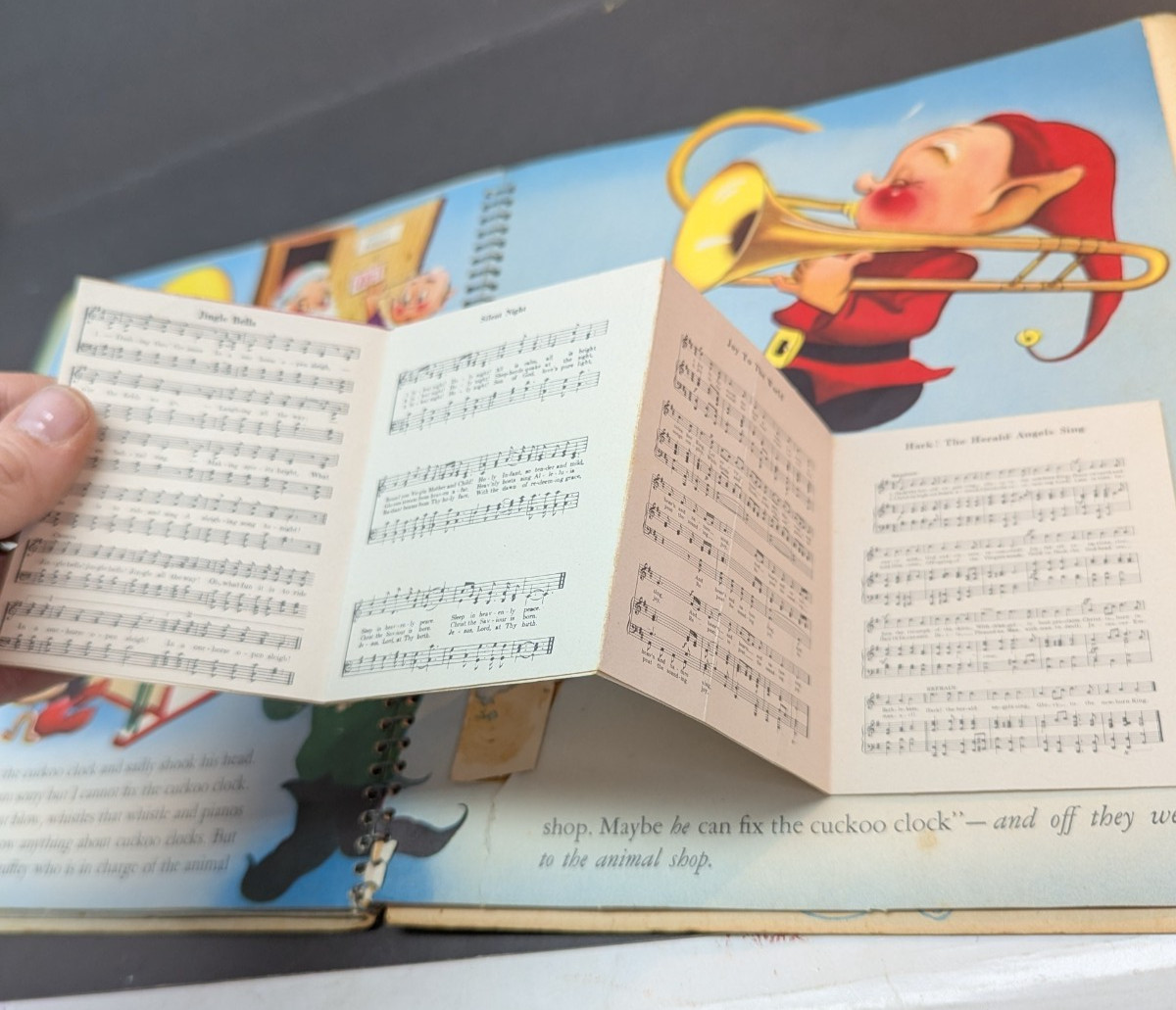 Santa’s Cuckoo Clock Pop-Up Book Christmas Polygraphic Co 1954 Lithographed VTG
