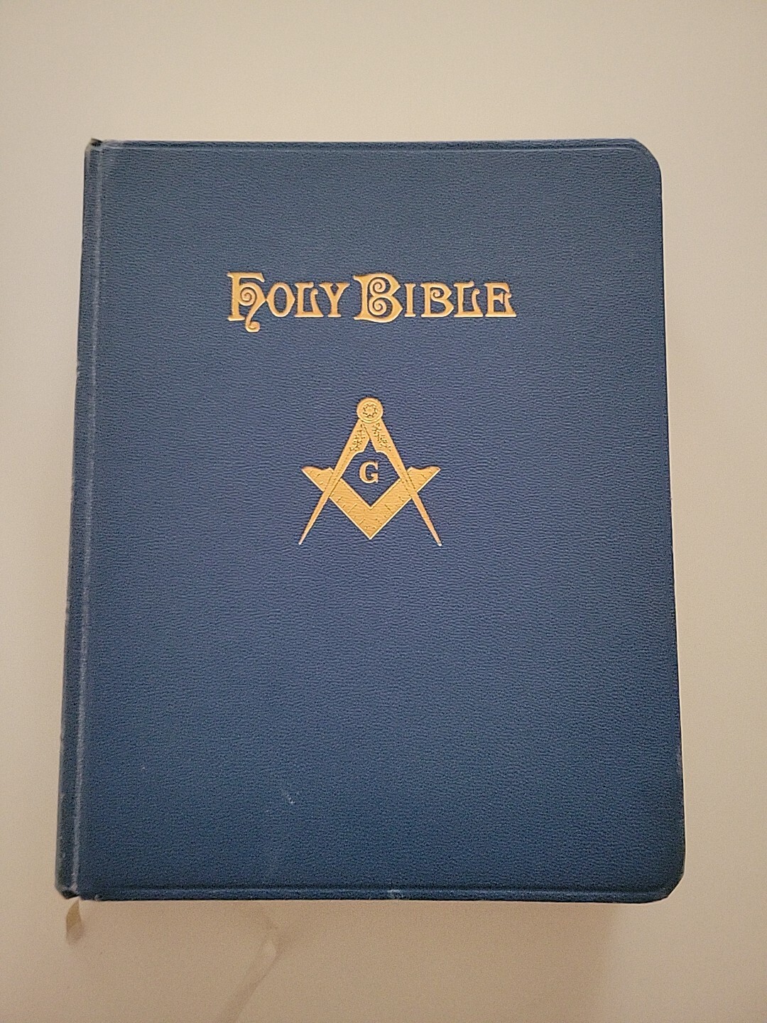 Antique 1952 Large Format (12 X 9.5 X2) Masonic KJV Holy Bible Hardcover
