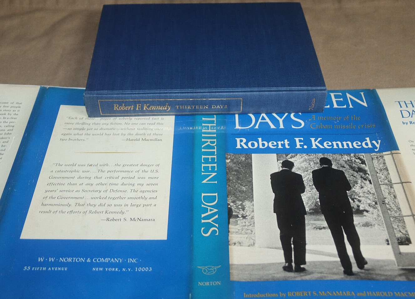 THIRTEEN DAYS ROBERT F. KENNEDY 1969 True1st/1st printing Cuban missile crisis