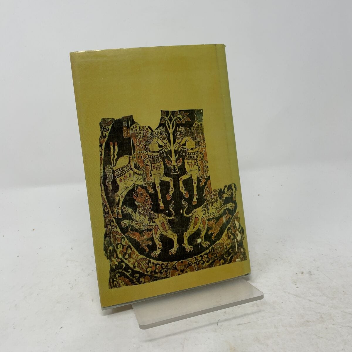 Early Decorative Textiles by W. Fritz Volbach HC First Thus Like New 1969
