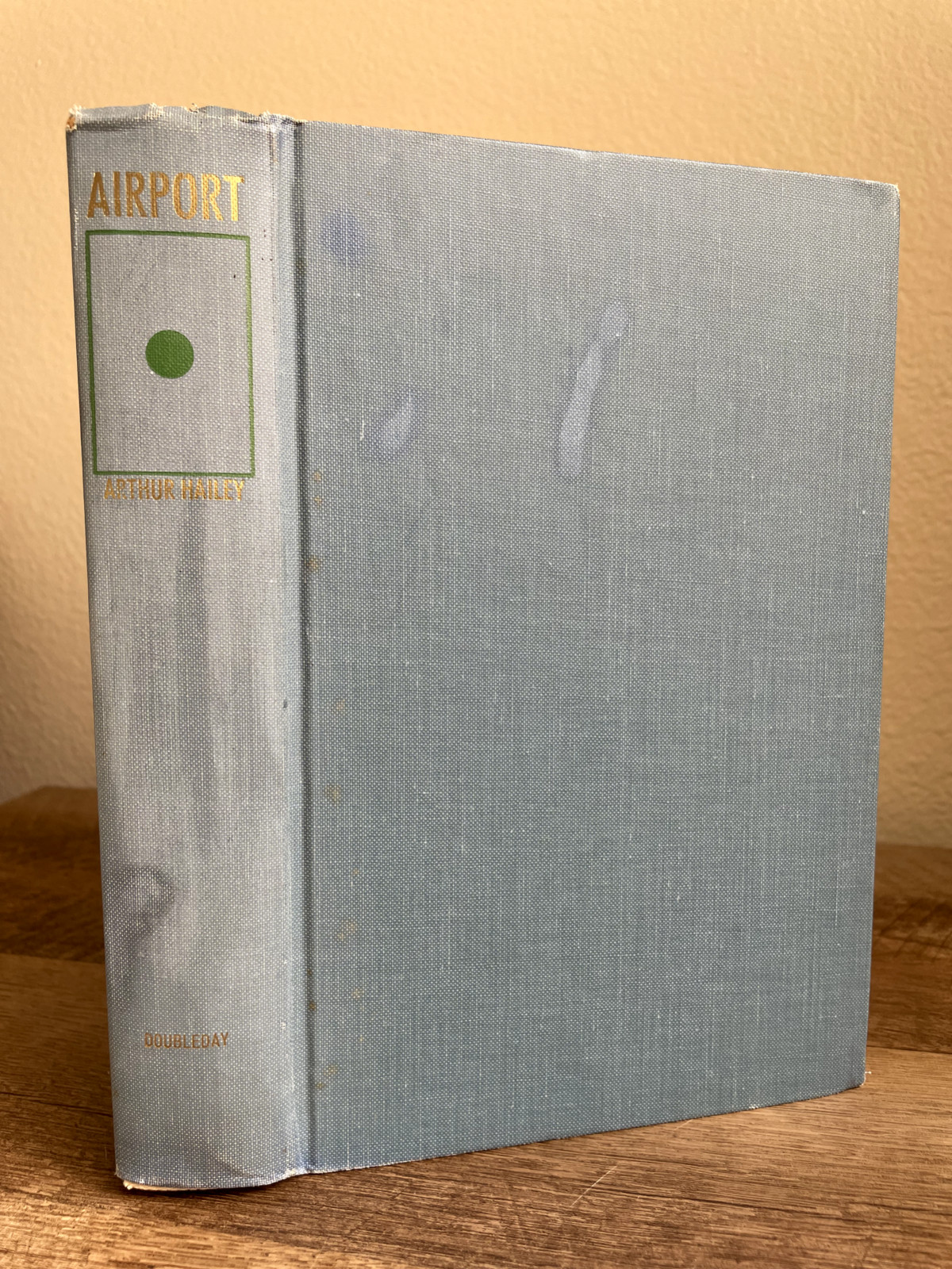 AIRPORT by Arthur Hailey (1968, Assumed 1st Edition, Hardcover, Vintage Novel)
