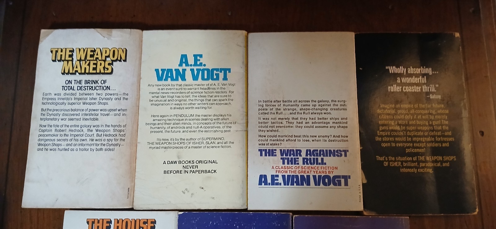 A.E. Van Vogt Vintage Science Fiction PB 10 Book Lot (See Pics For Condition)