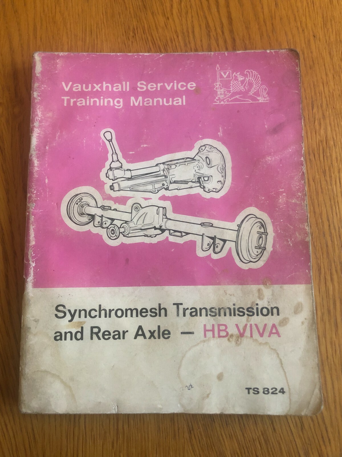 SYNCHROMESH TRANSMISSION AND REAR AXLE – SERVICE TRAINING MANUAL – P/B
