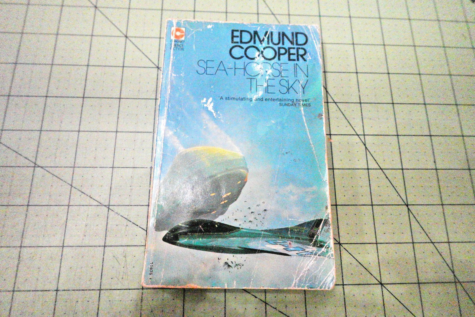 SEA-HORSE IN THE SKY BY EDMUND COOPER 1974 CORONET UK VINTAGE SCIENCE FIC.