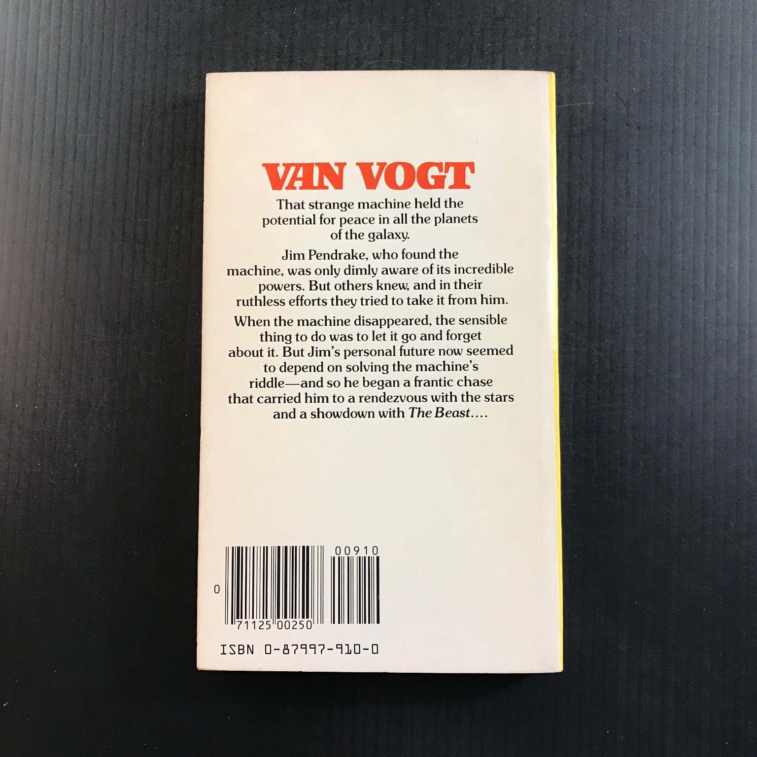 THE BEAST Monster Past Future A.E. Van Vogt 1984 First DAW Printing Sci-Fi