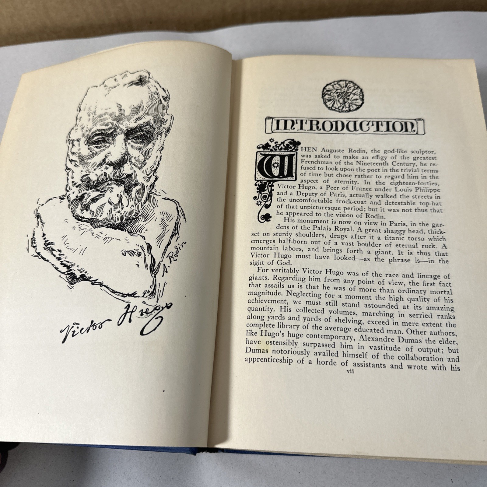 Notre Dame De Paris 1928 Illustrated by Eric Pape SIGNED Inscribed Book Rare