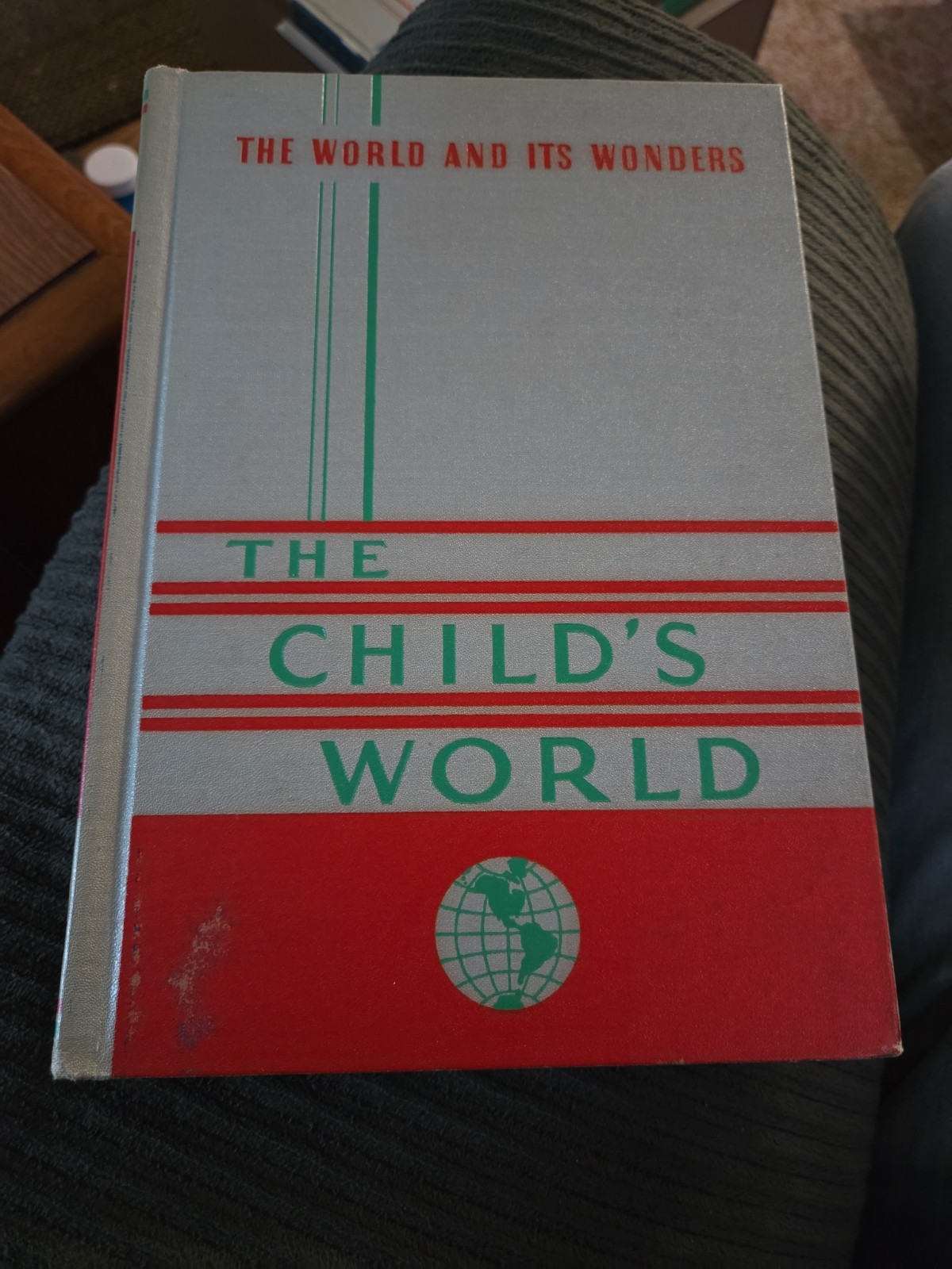 THE CHILD’S WORLD – THE WORLD AND ITS WONDERS – VOL 4 1949 HC