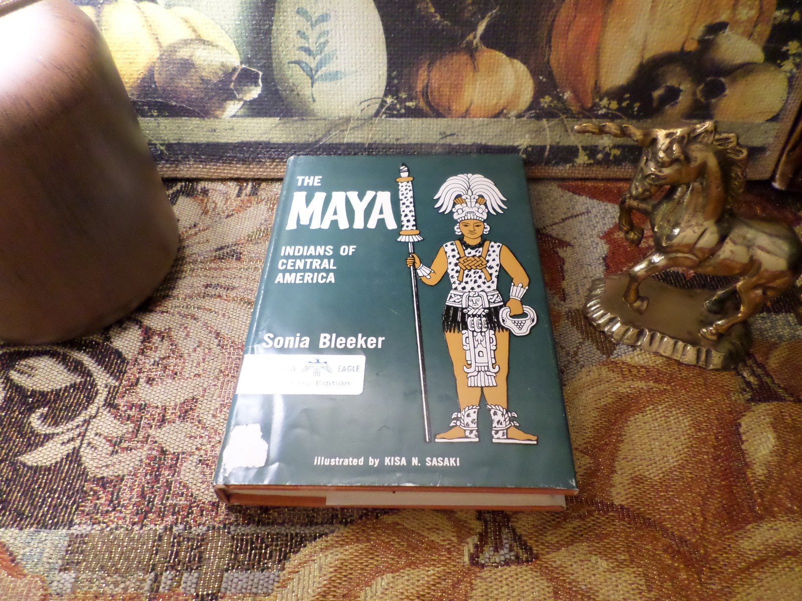 The Maya Indians of Central America 1970 Sonia Bleeker Vintage Hardcover /w DJ