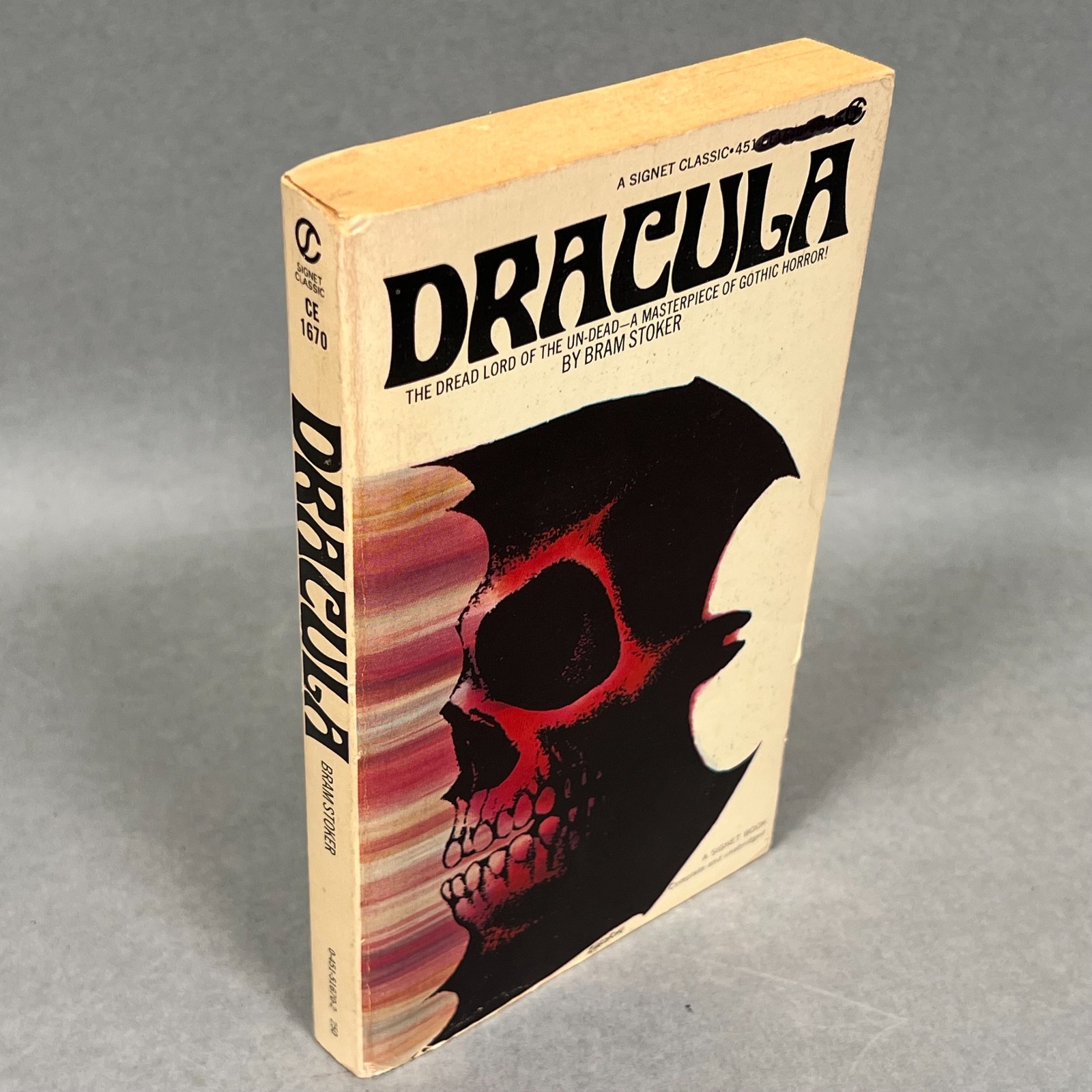 Vintage Dracula by Bram Stoker Paperback 1st Printing 1965 Signet Gothic Horror