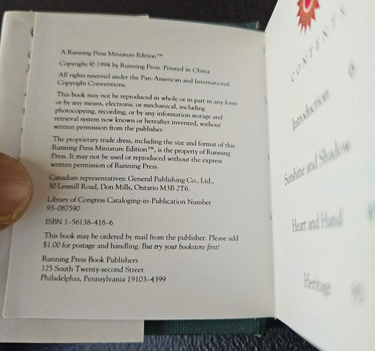 QUILTING QUOTATIONS CELEBRATING AN AMERICAN LEGACY. 1994 RUNNING PRESS MINI BOOK