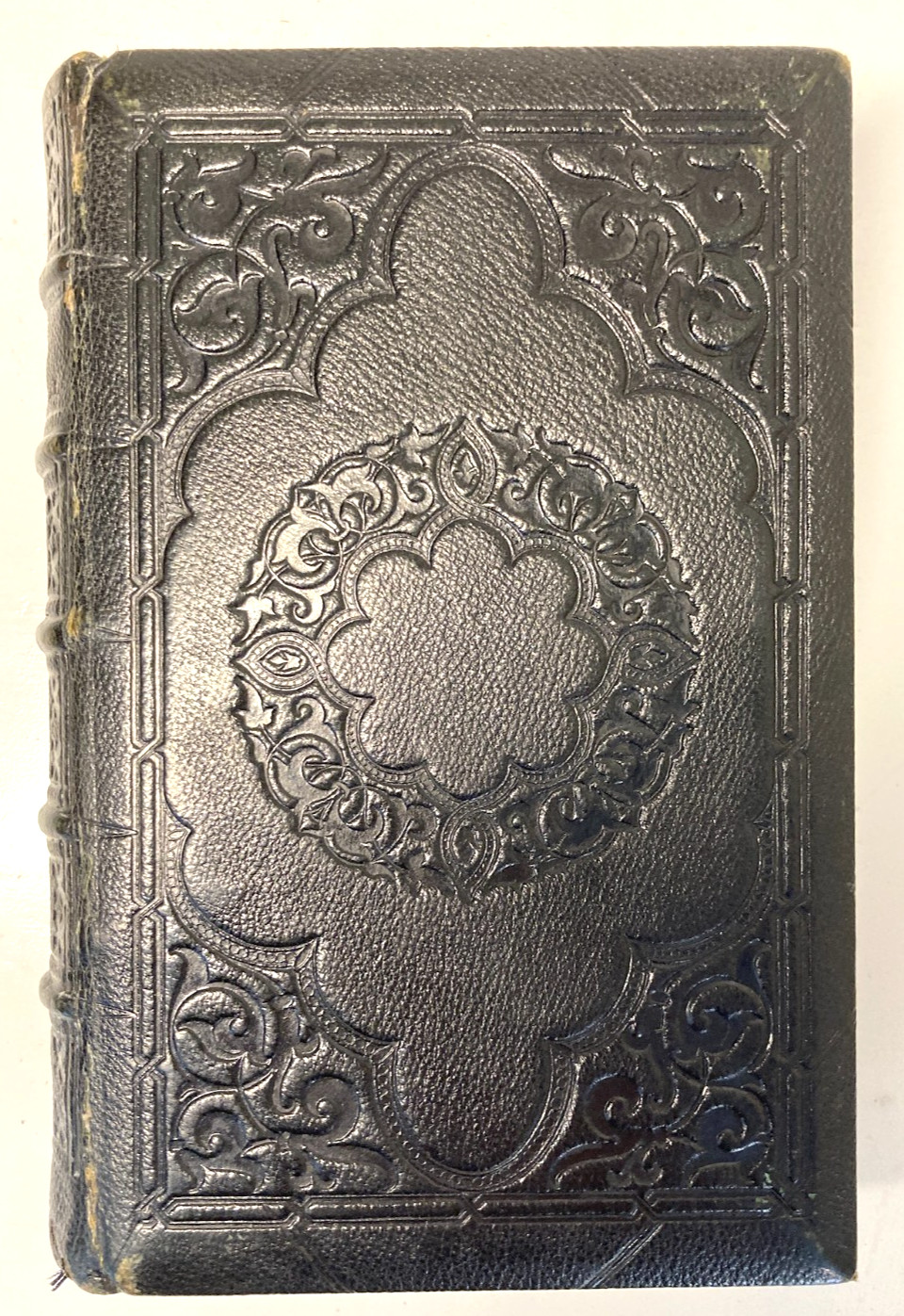 1853 ENGLISH POETRY Gothic Morocco Leather Gauffered Gilt Binding