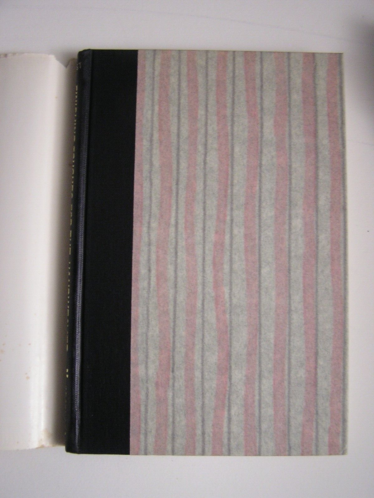Weaving Handweaving FINISHING TOUCHES FOR THE HANDWEAVER Virginia West signed