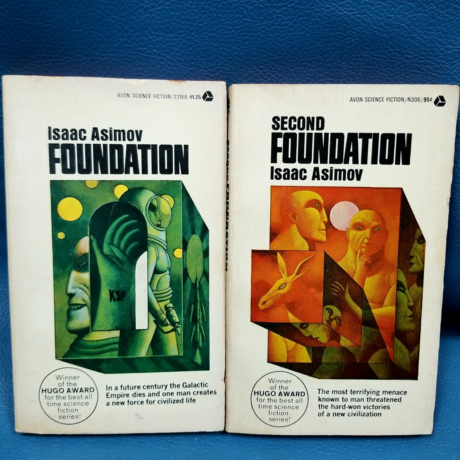 2 VTG Isaac Asimov Pulp PB Books Foundation 1964 + Second 1966 Avon Sci-Fi