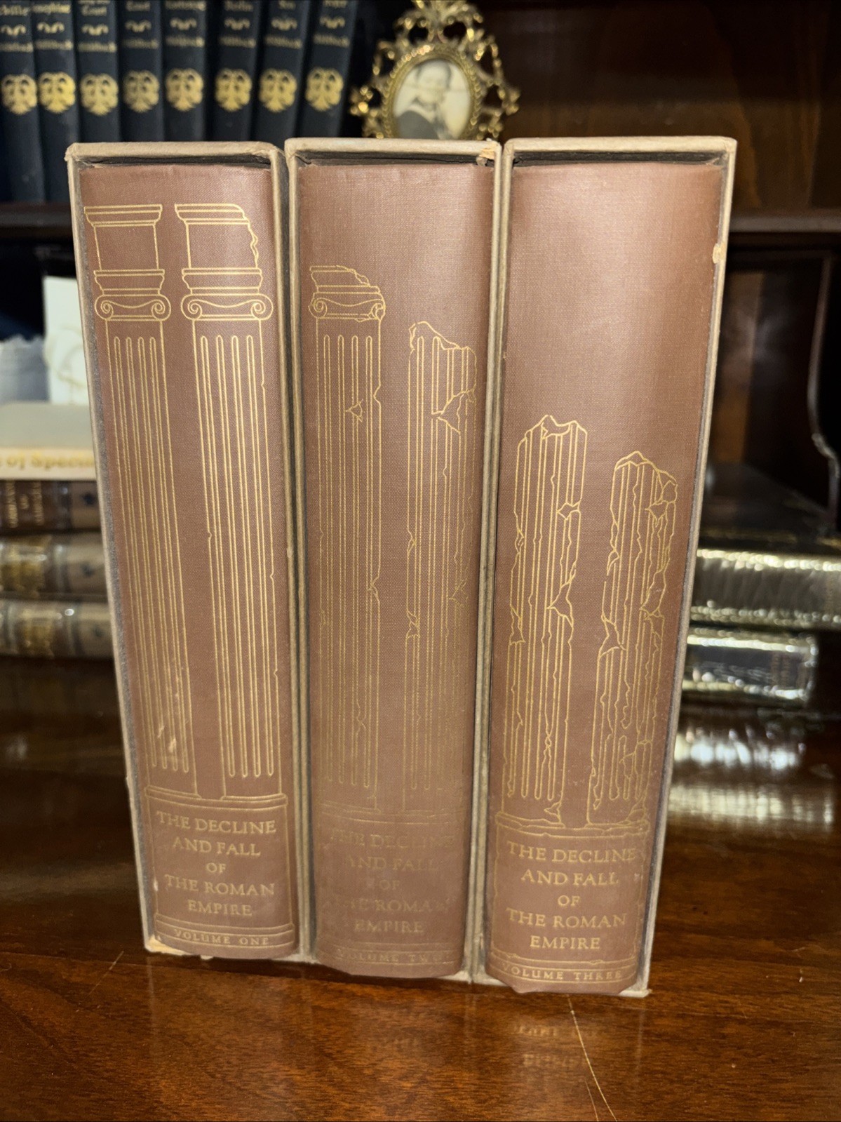 Decline and Fall of the Roman Empire 1946 Heritage Press 3 Volume EXCELLENT COND