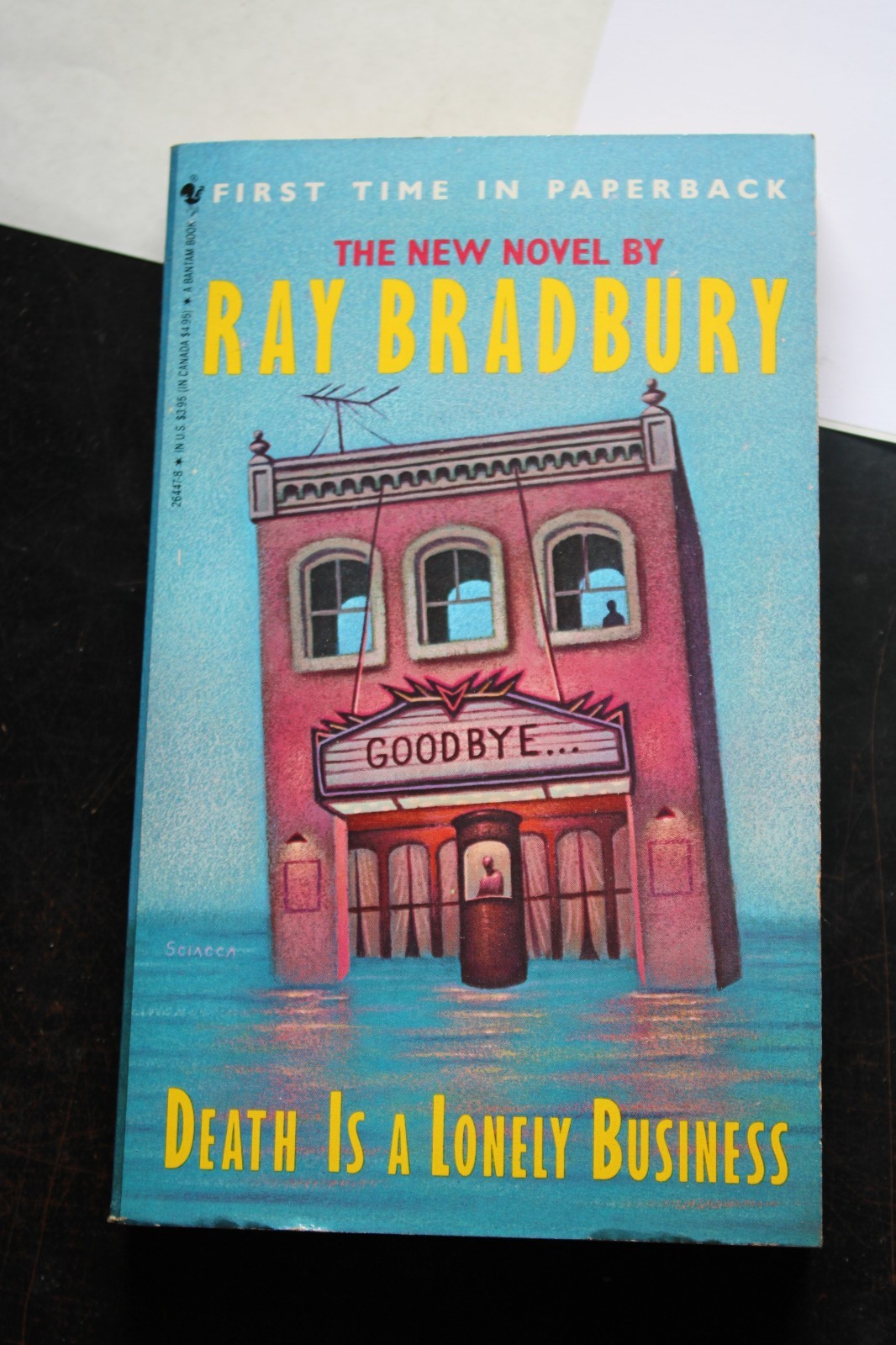 Death is a Lonely Business, Ray Bradbury First Bantam Edition 1st Printing 1987