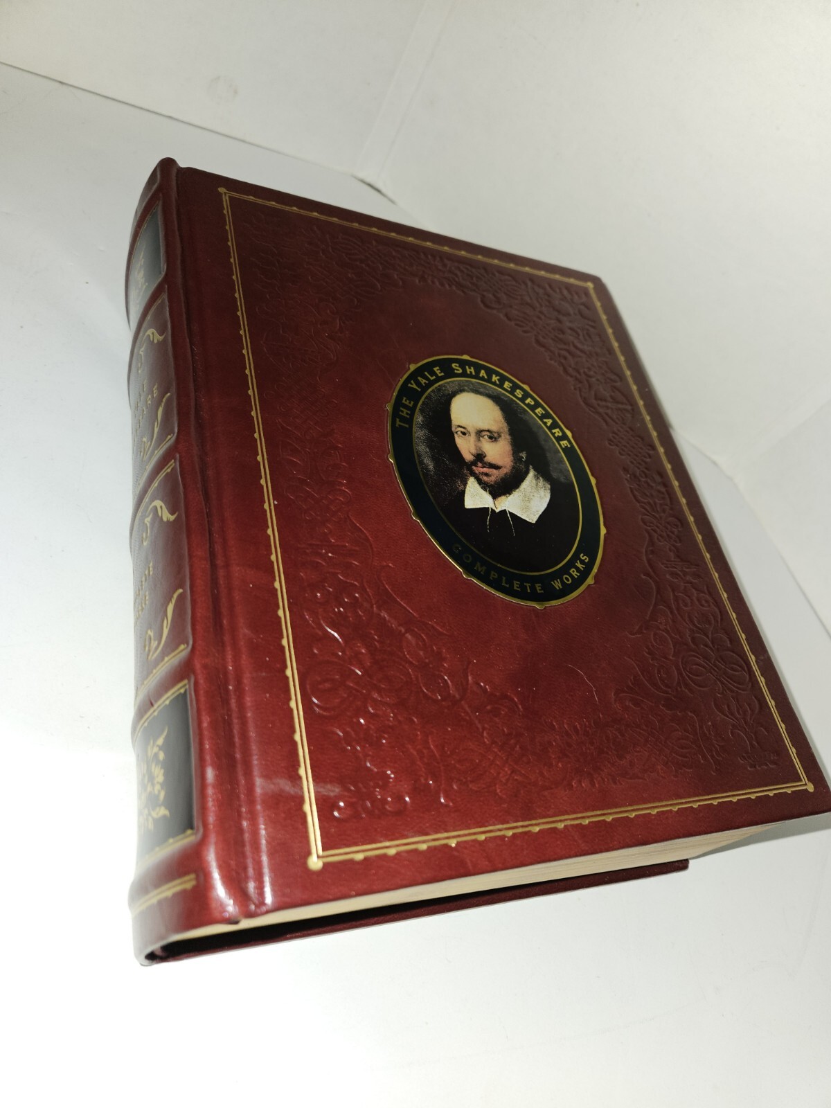 THE YALE WILLIAM SHAKESPEARE Complete Works LEATHER BARNES & NOBLE 1500+ Pages