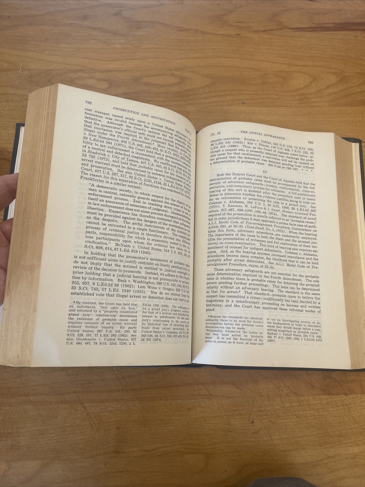 Criminal Justice Administration. Cases & Materials. Successor Ed. 1976. Miller.