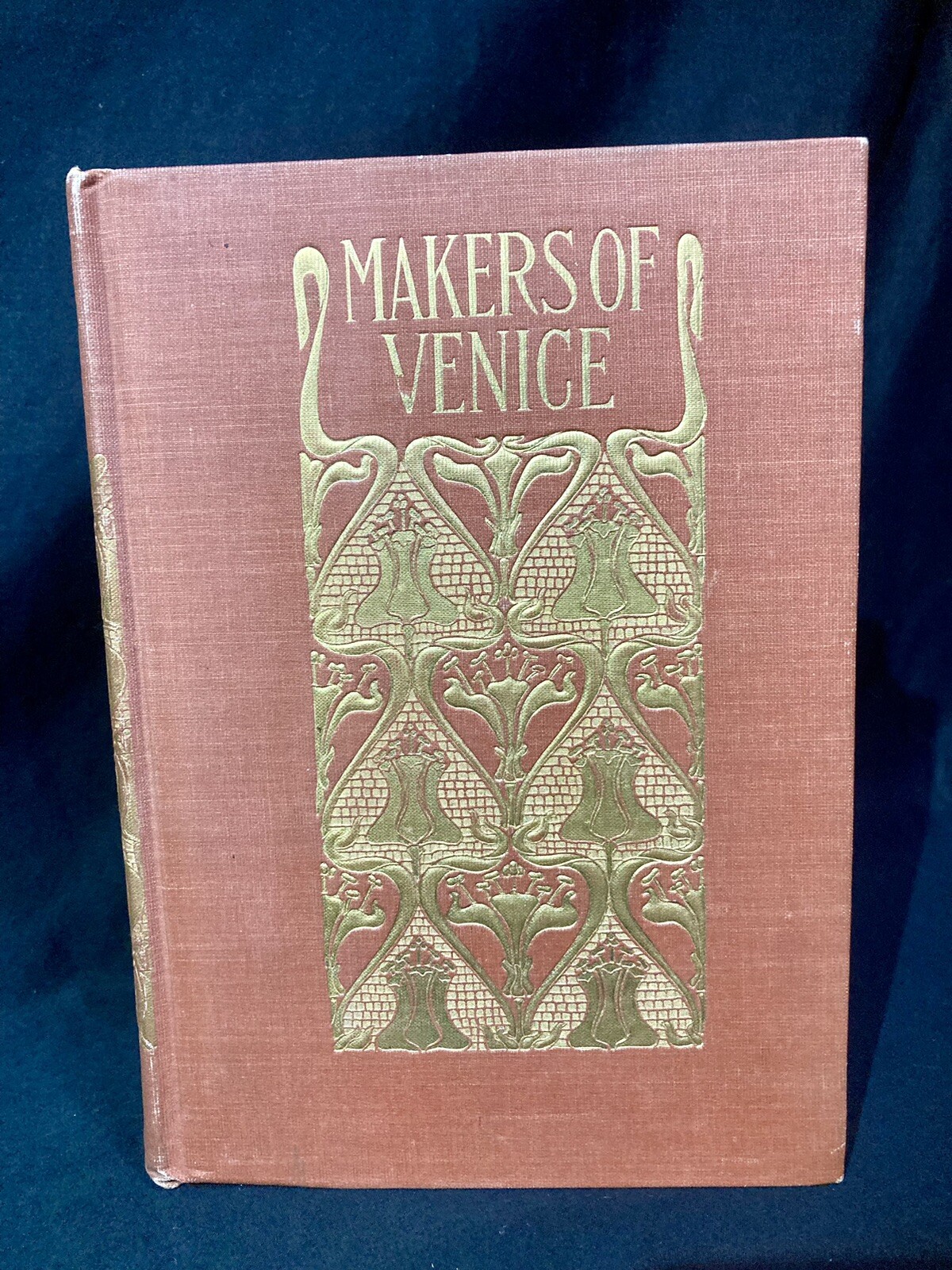 OLIPHANT Mrs / Gentleman’s Library Makers of Venice. Limited edition #? VG++