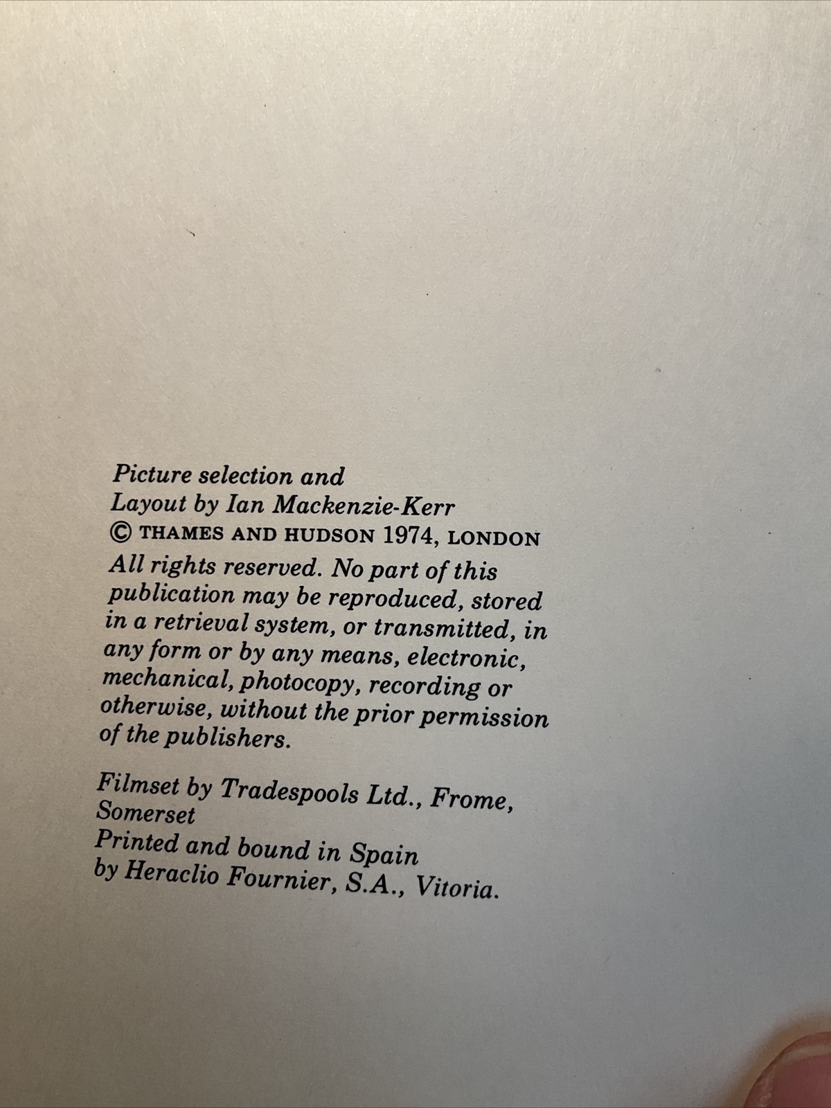Victorian Life In Photographs Thames And Hudson Missing Dust Jacket