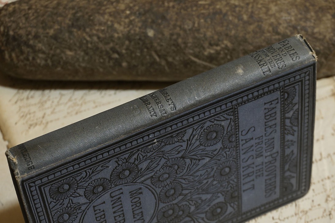 „Fables And Proverbs From The Sanskrit“ Charles Wilkins, 1885 | Hitopadesha