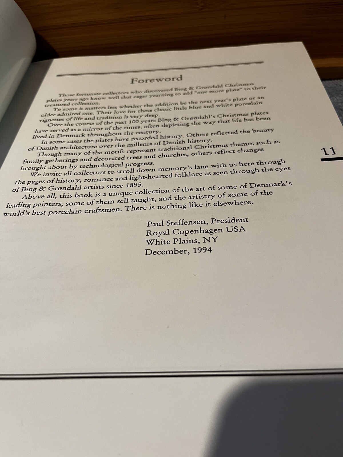 2 –  BING & GRONDHAL CHRISTMAS PLATES: THE FIRST 100 YEARS & the Loose Leaf Book