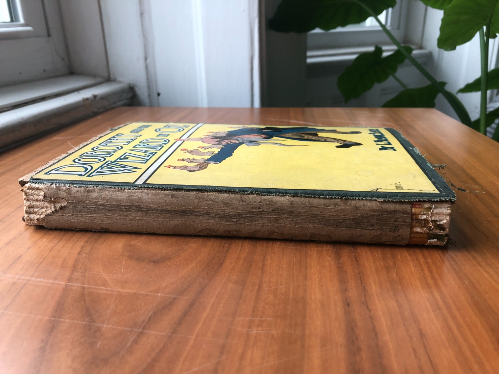 Dorothy and the Wizard in Oz 1908 L Frank Baum Hardcover *BAD CONDITION, Read!*