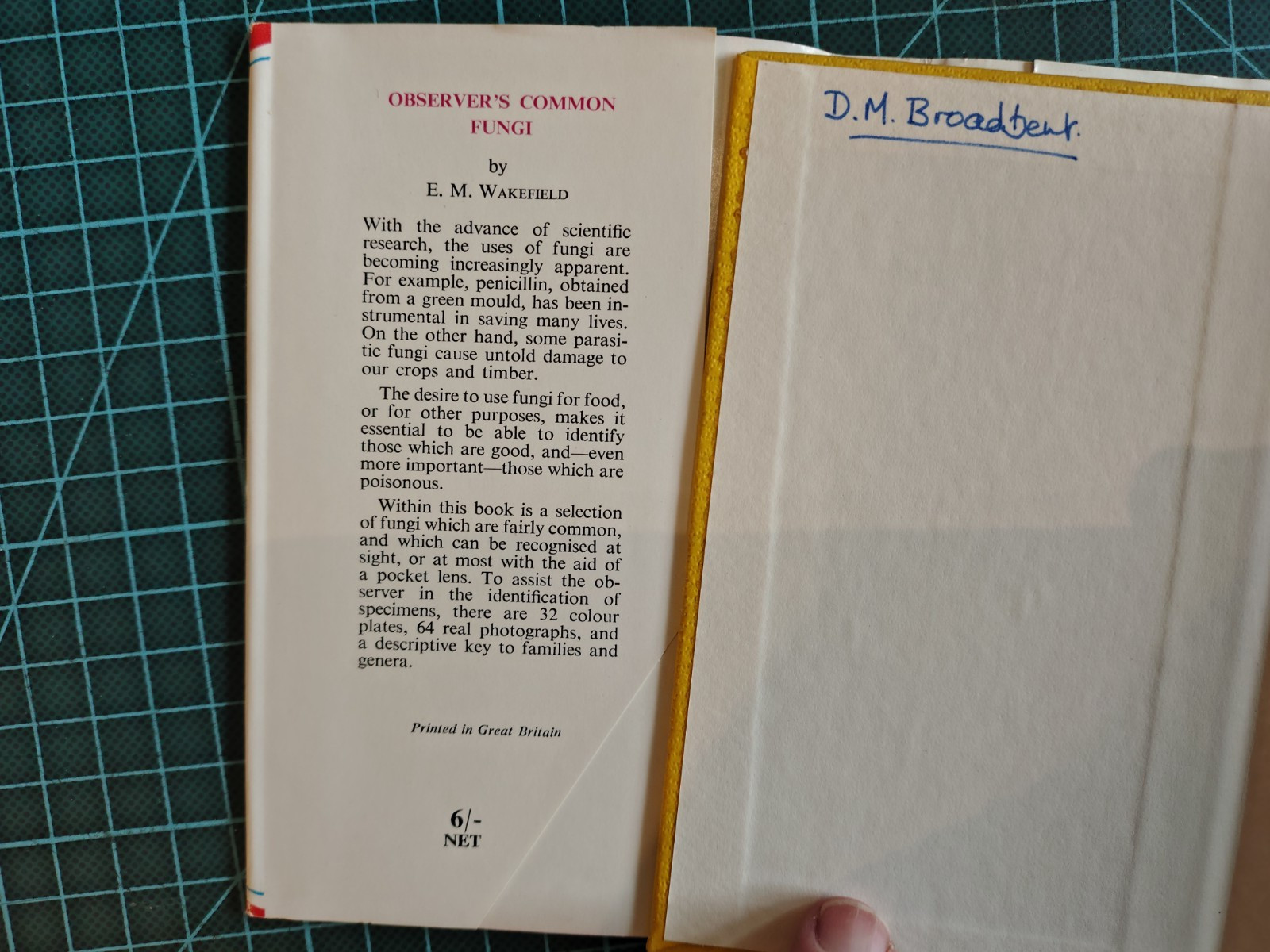8 x The Observer’s Book of # 2, 3, 4, 5, 19, 20, 21, 38, all with dust covers.