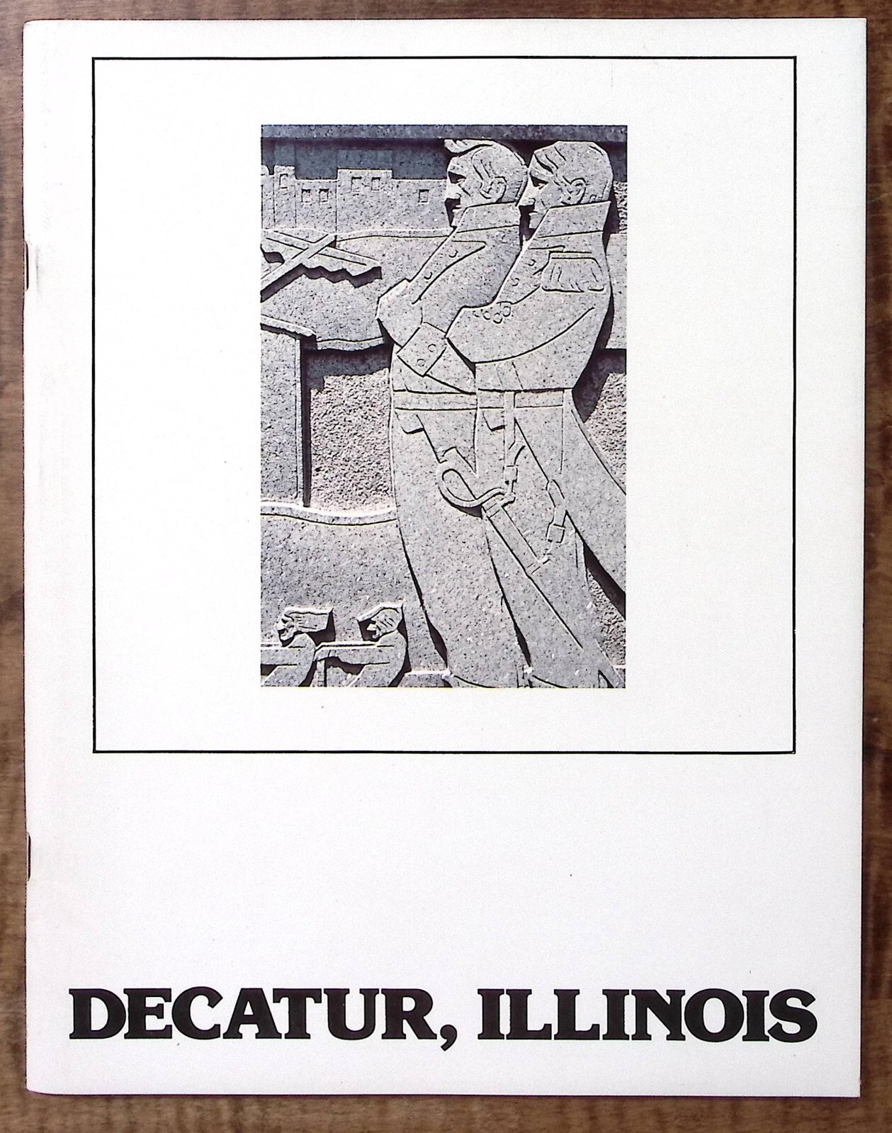 1976 DECATUR ILLINOIS ROBERT NICHOLS FOR CHAMBER OF COMMERCE INFO BOOK EXC B306