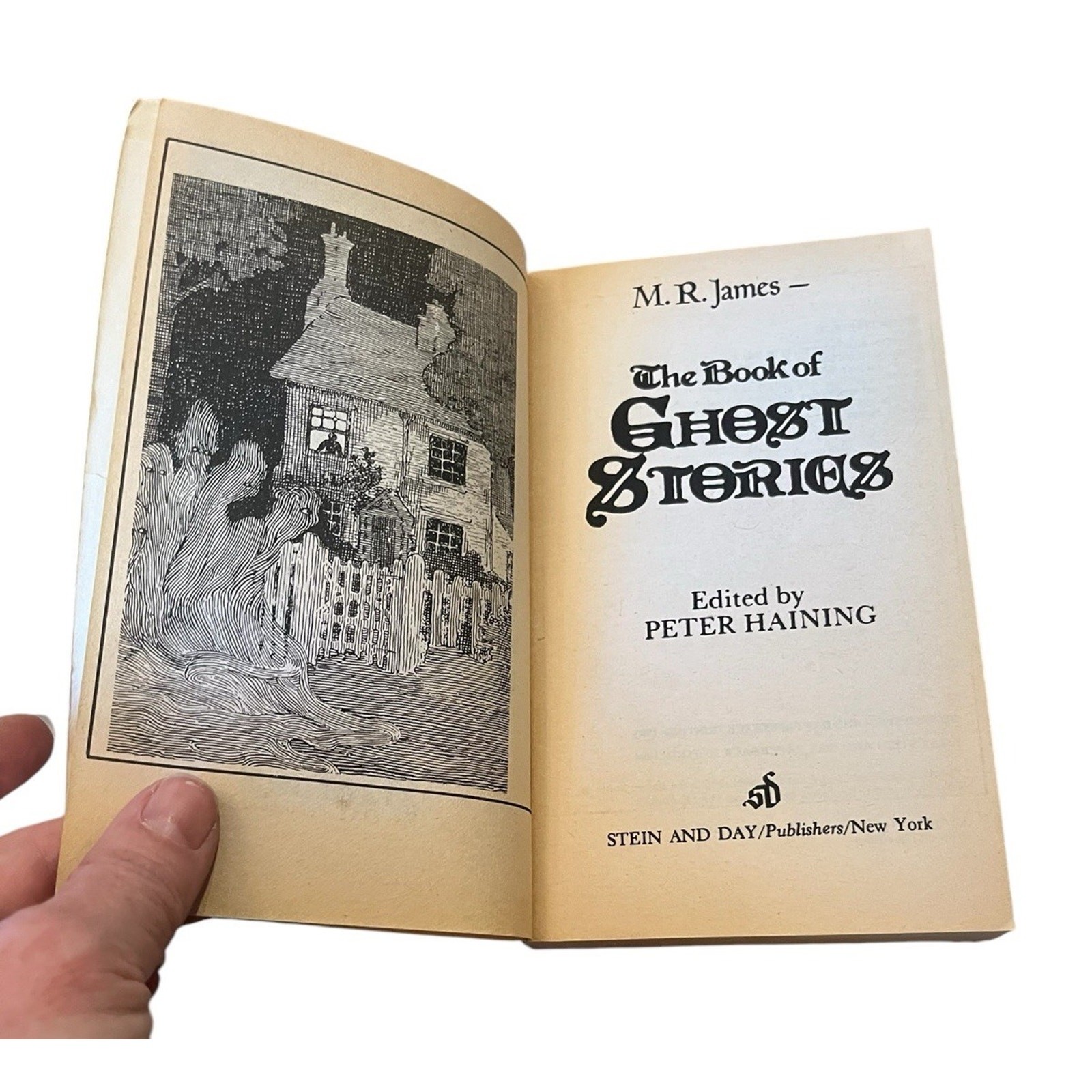 The Book of Ghost Stories Ed Peter Haining M R James 1985 PB Very Good VTG