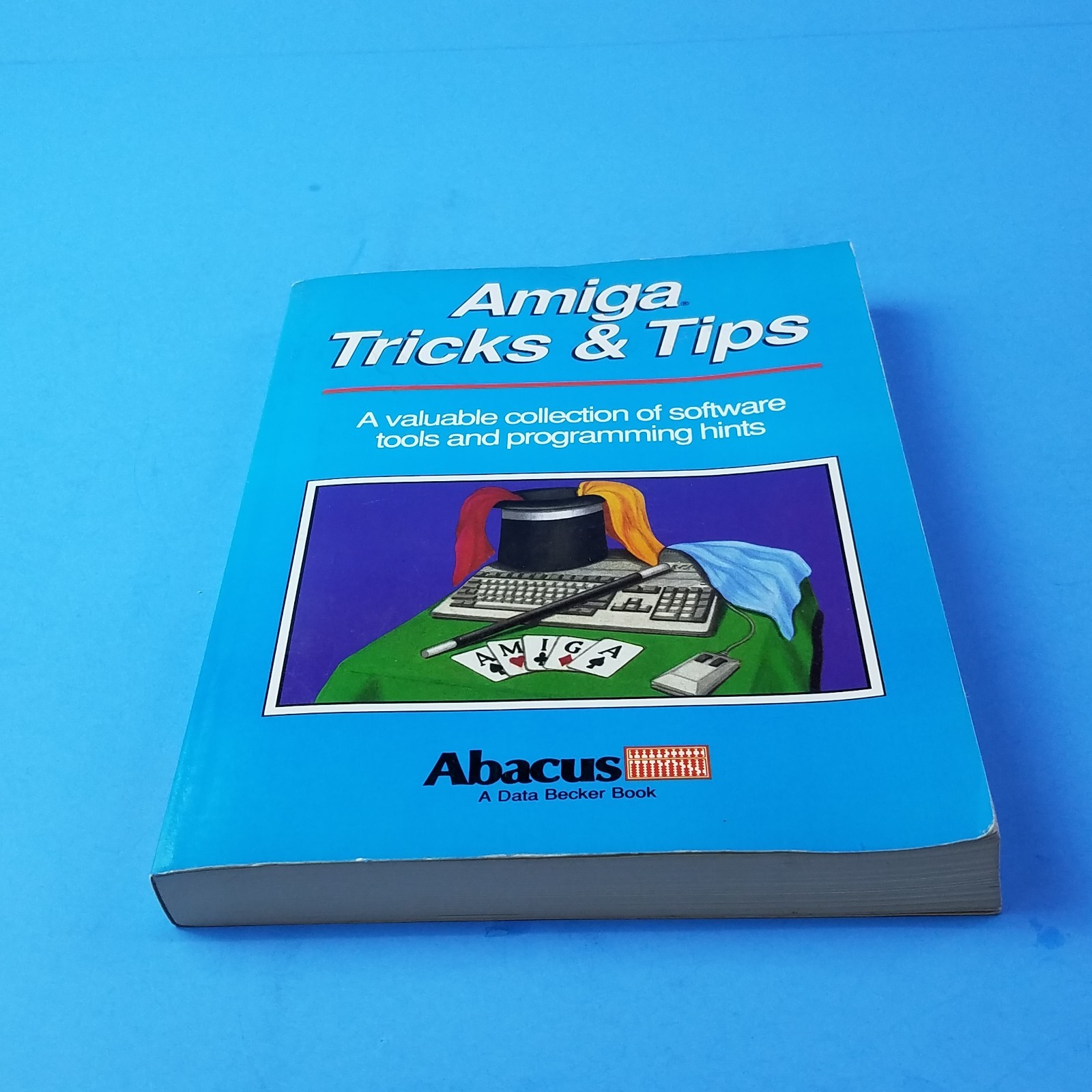1989 VTG-Amiga-Tricks & Tips-Software-Abacus-Commodore-Paperback