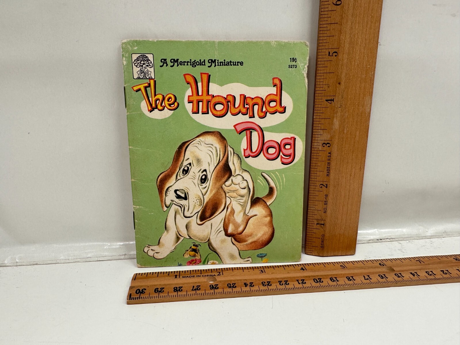 Vintage 1968 The Hound Dog Merrigold Miniature Paperback