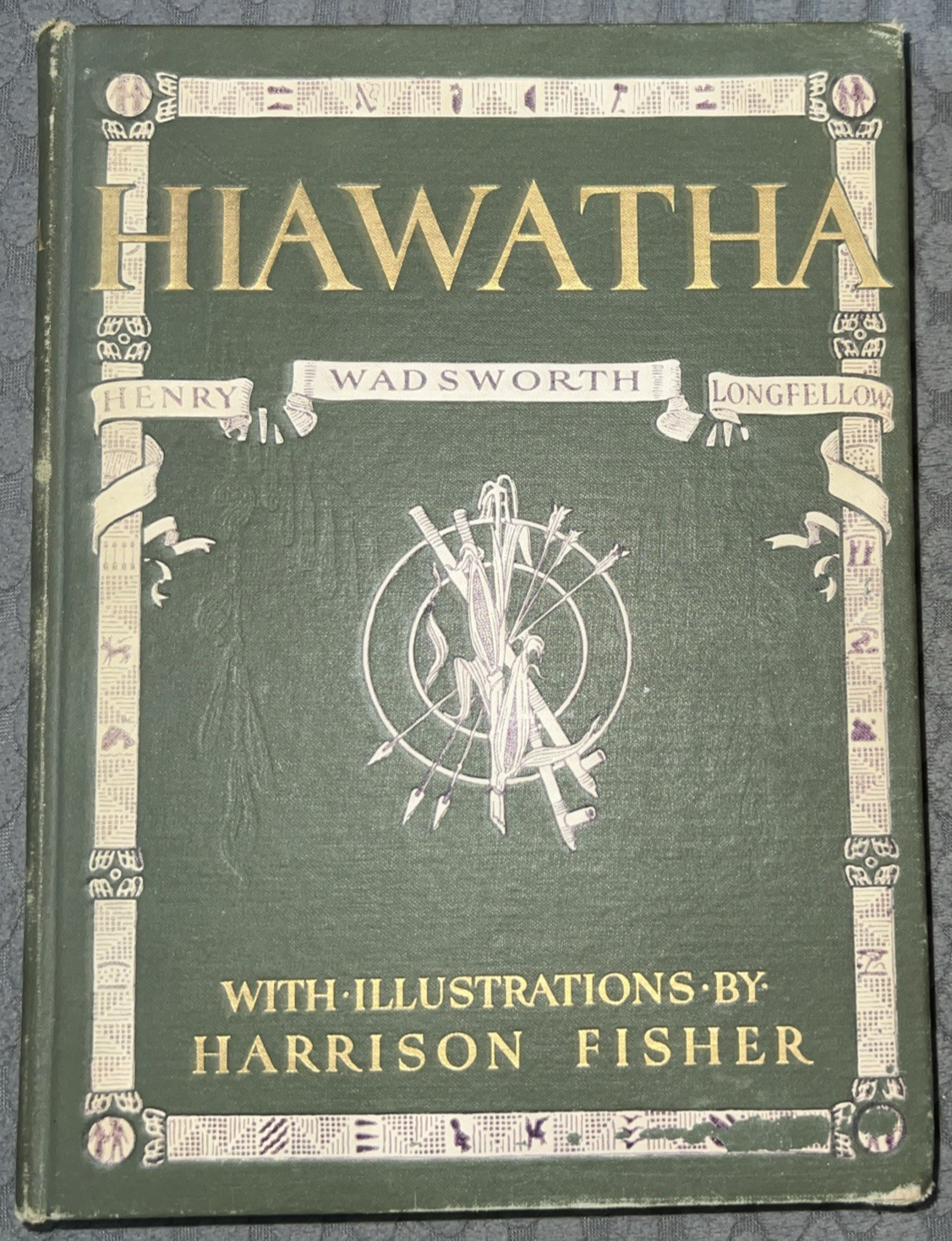 THE SONG OF HIAWATHA by HENRY WADSWORTH LONGFELLOW, HARRISON FISHER 1906 Y