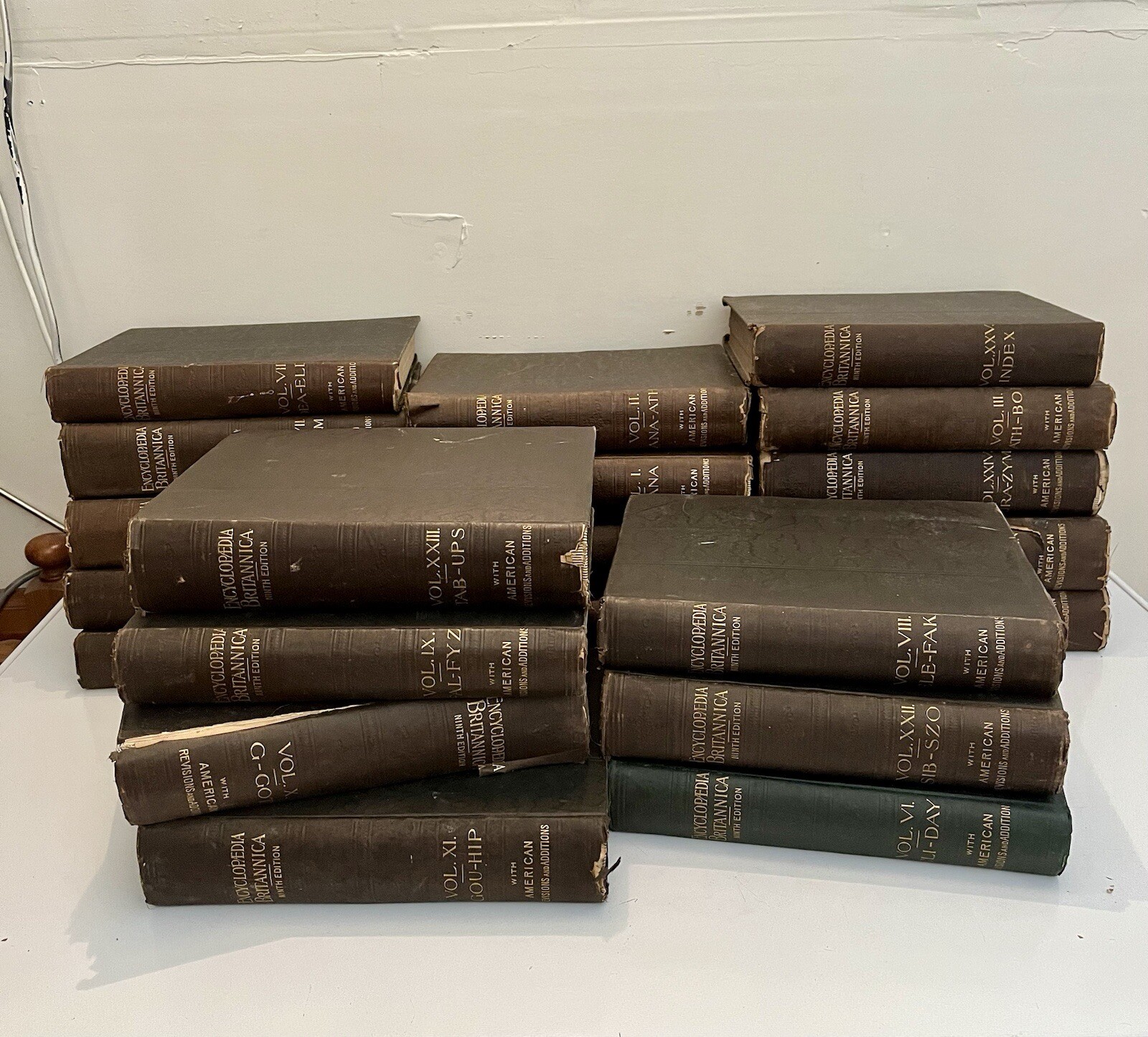 21 volume set Ninth Edition Encyclopedia Britannica 1892 Peale antique vintage