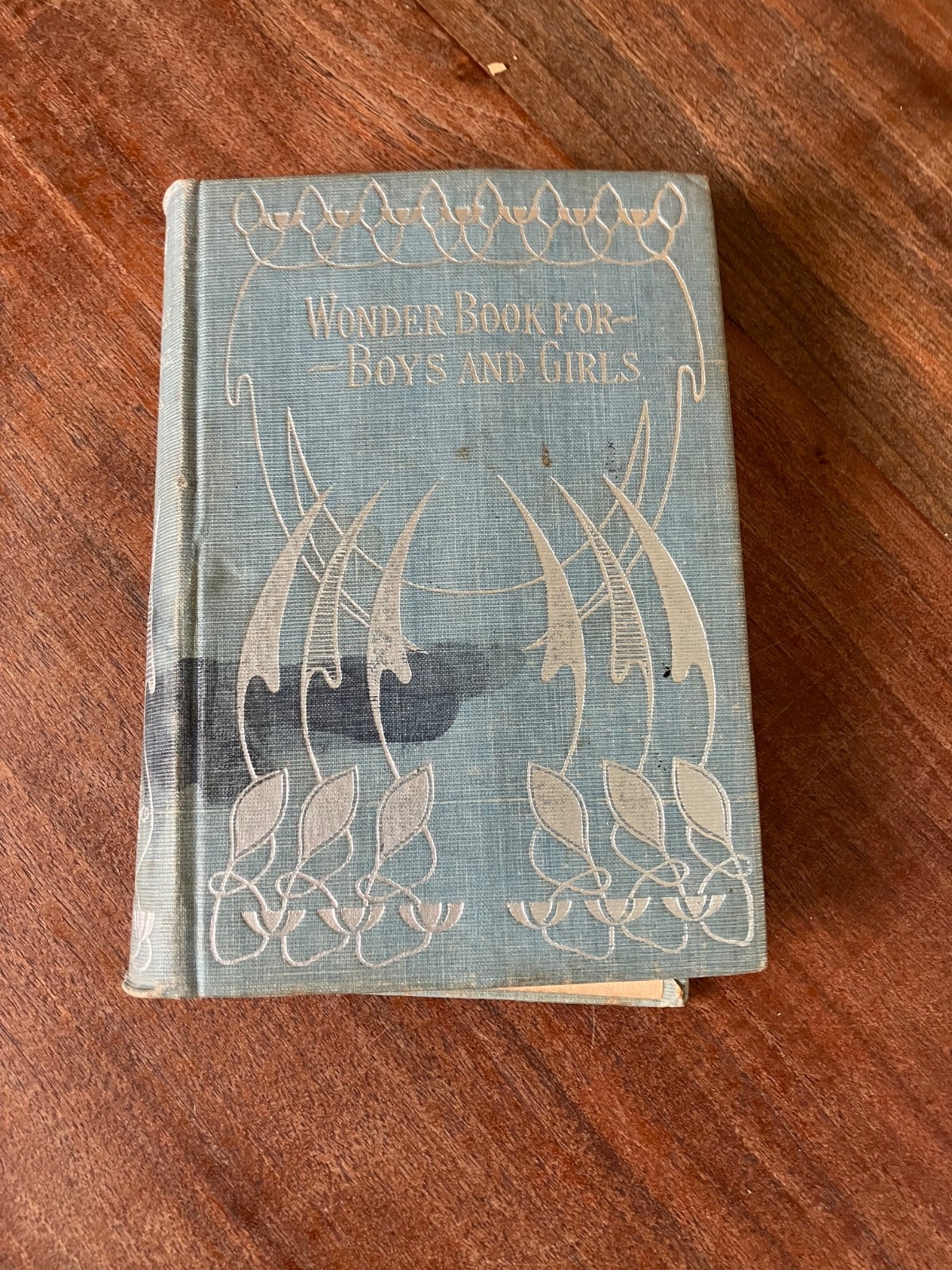 1851 ANTIQUE VINTAGE „Wonder Book for Boys And Girls“ by Nathaniel Hawthorne